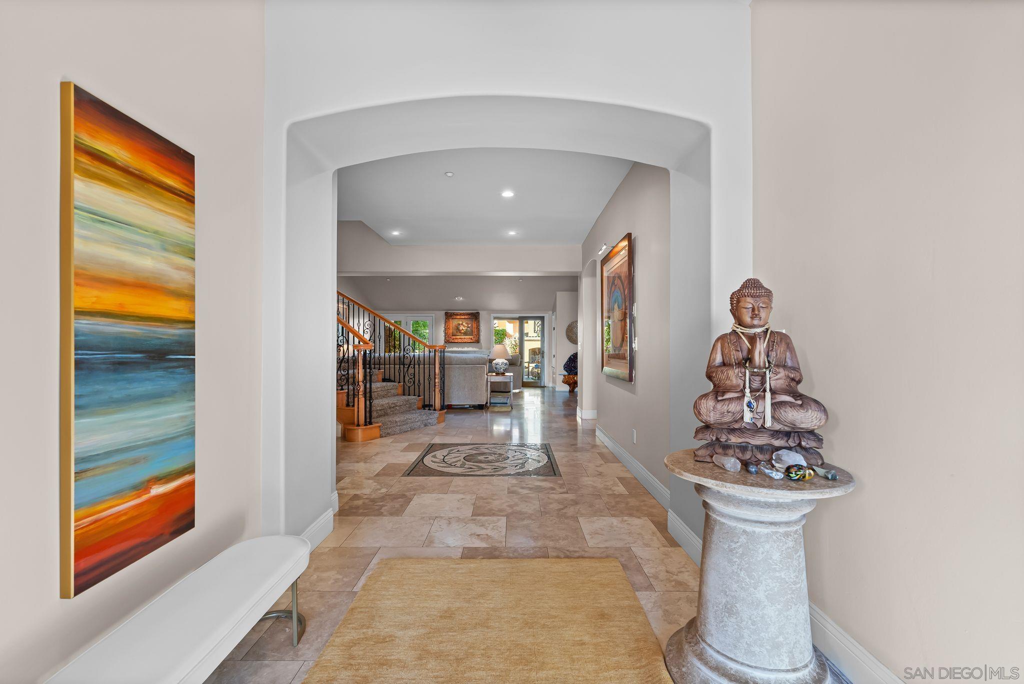 Detail Gallery Image 2 of 49 For 3369  Rocking Horse Cir, Encinitas,  CA 92024 - 5 Beds | 6/1 Baths