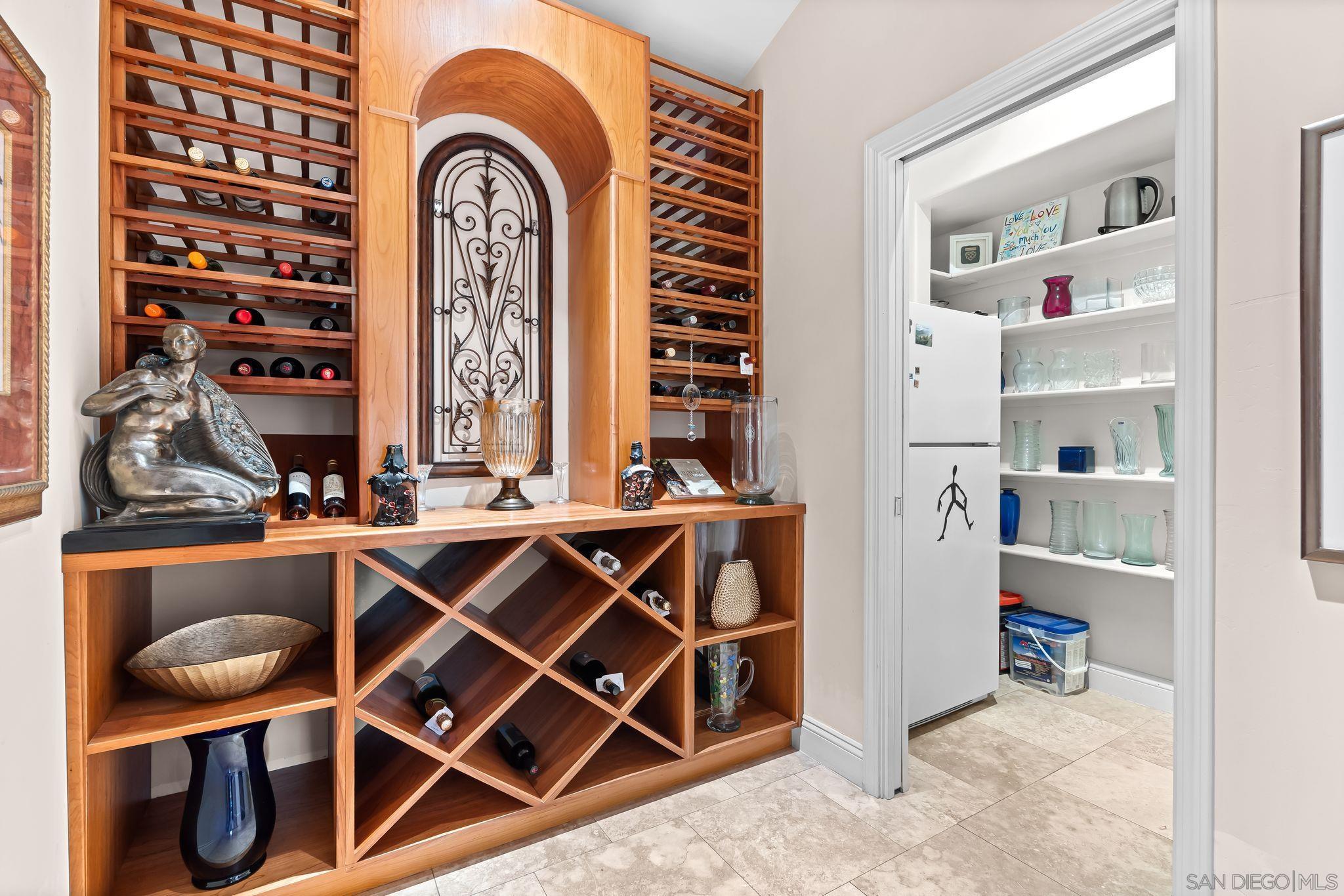 Detail Gallery Image 14 of 49 For 3369  Rocking Horse Cir, Encinitas,  CA 92024 - 5 Beds | 6/1 Baths