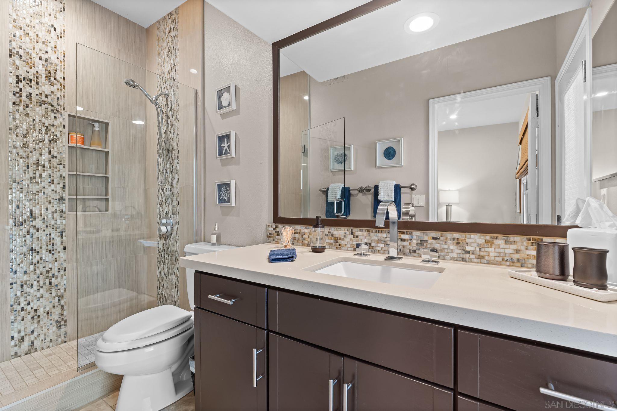 Detail Gallery Image 23 of 49 For 3369  Rocking Horse Cir, Encinitas,  CA 92024 - 5 Beds | 6/1 Baths