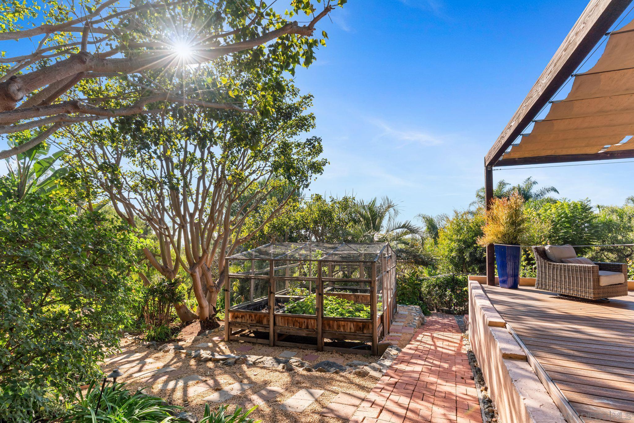 Detail Gallery Image 41 of 49 For 3369  Rocking Horse Cir, Encinitas,  CA 92024 - 5 Beds | 6/1 Baths