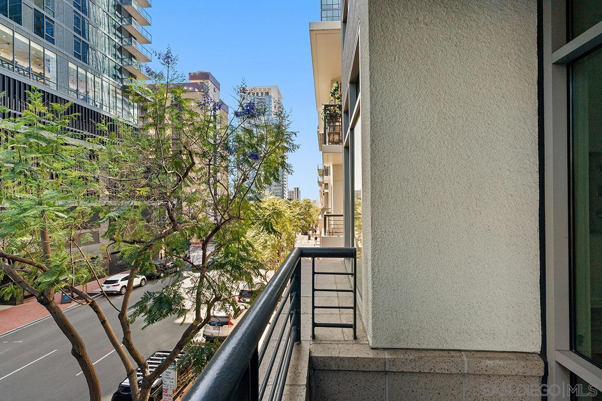 Detail Gallery Image 20 of 45 For 425 W Beech Street  #303,  San Diego,  CA 92101 - 2 Beds | 2 Baths