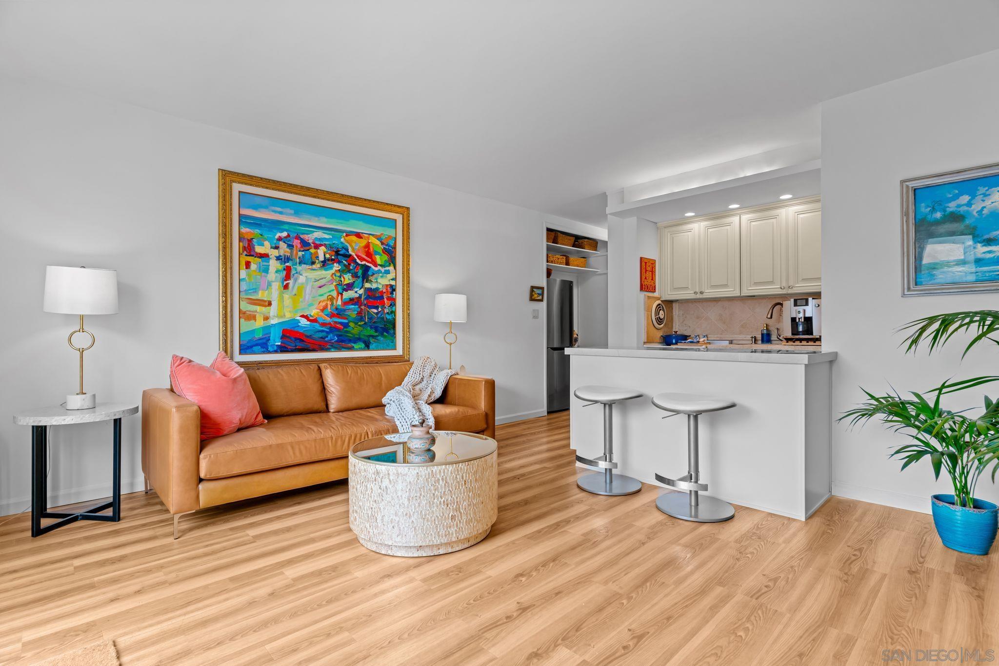 Detail Gallery Image 6 of 14 For 230  Prospect St  #12,  La Jolla,  CA 92037 - 0 Beds | 1 Baths