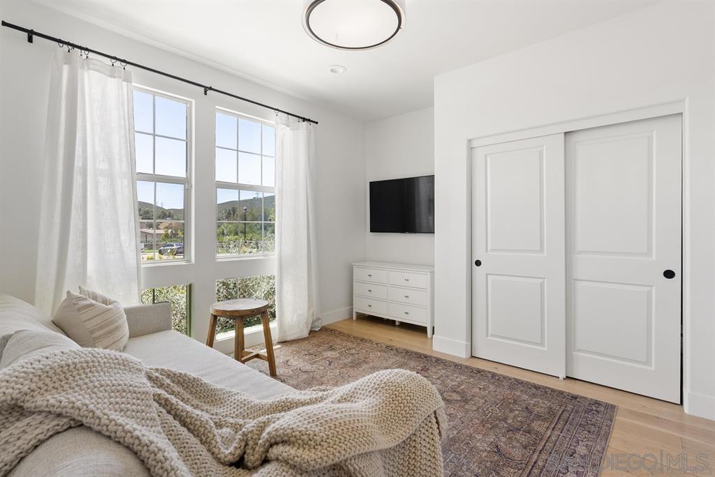 Detail Gallery Image 23 of 44 For 2984  Hayloft Pl, Escondido,  CA 92029 - 6 Beds | 4/1 Baths