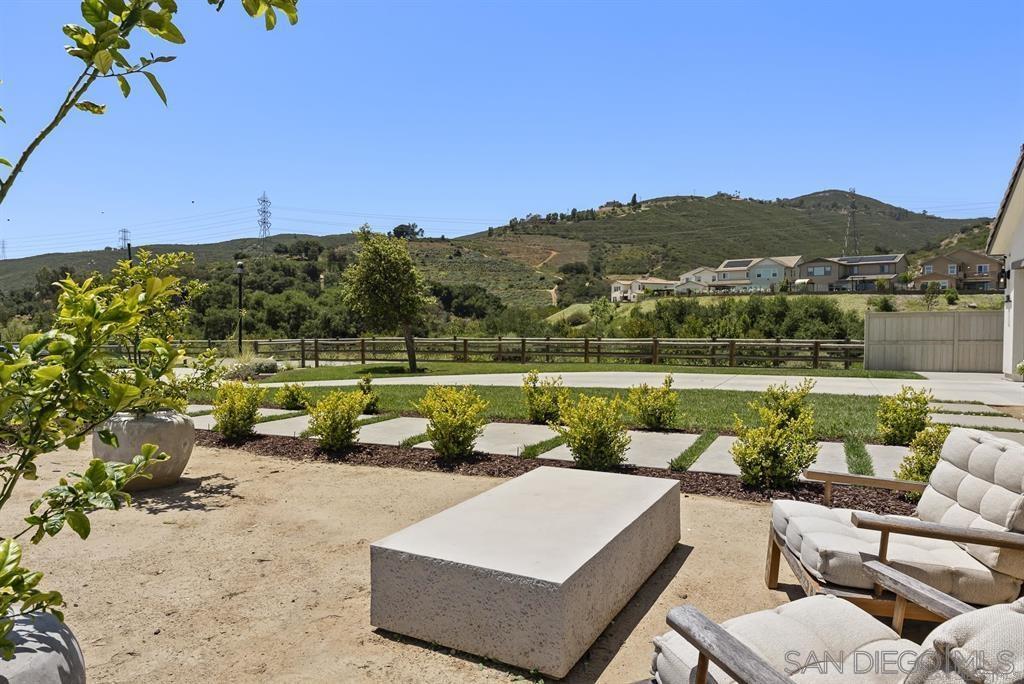 Detail Gallery Image 35 of 44 For 2984  Hayloft Pl, Escondido,  CA 92029 - 6 Beds | 4/1 Baths