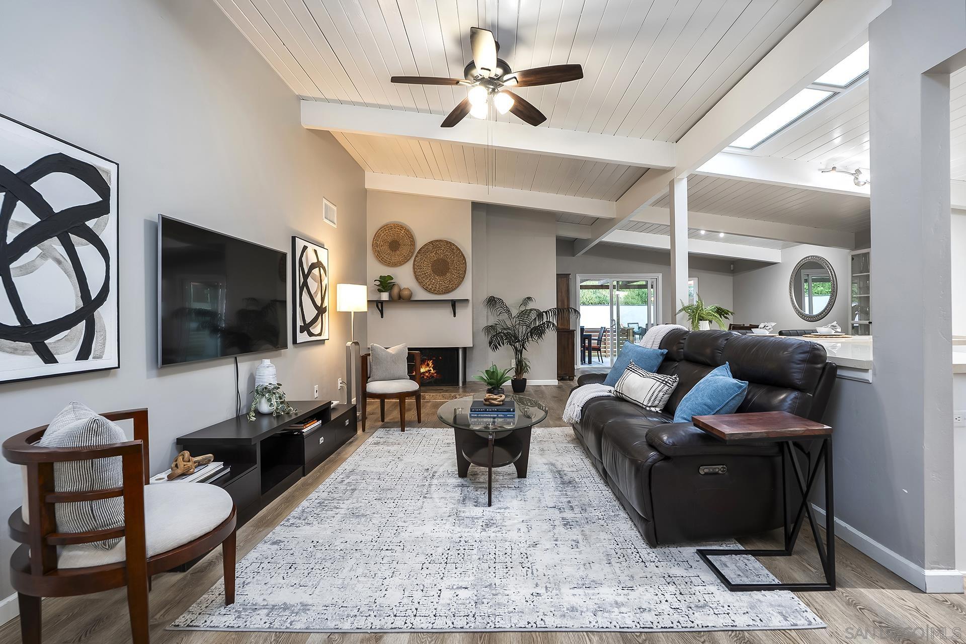 Detail Gallery Image 11 of 71 For 3661  Leland St, San Diego,  CA 92106 - 4 Beds | 2 Baths