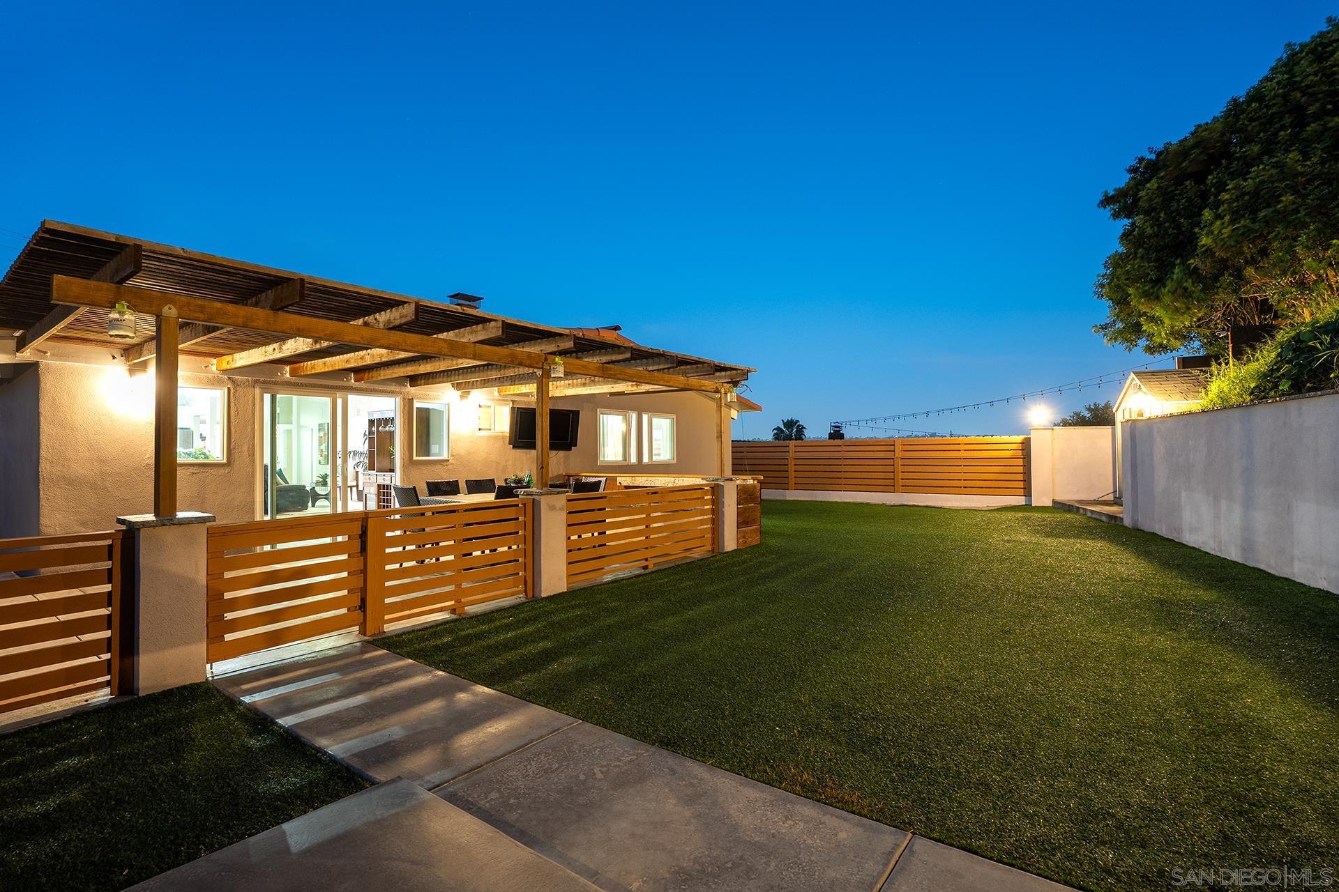 Detail Gallery Image 43 of 71 For 3661  Leland St, San Diego,  CA 92106 - 4 Beds | 2 Baths