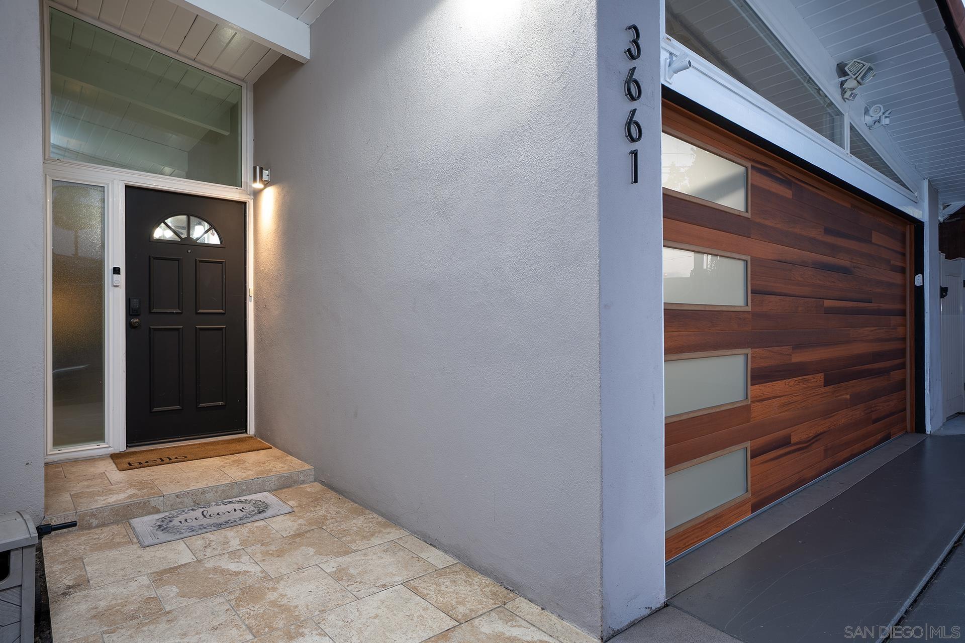 Detail Gallery Image 7 of 71 For 3661  Leland St, San Diego,  CA 92106 - 4 Beds | 2 Baths