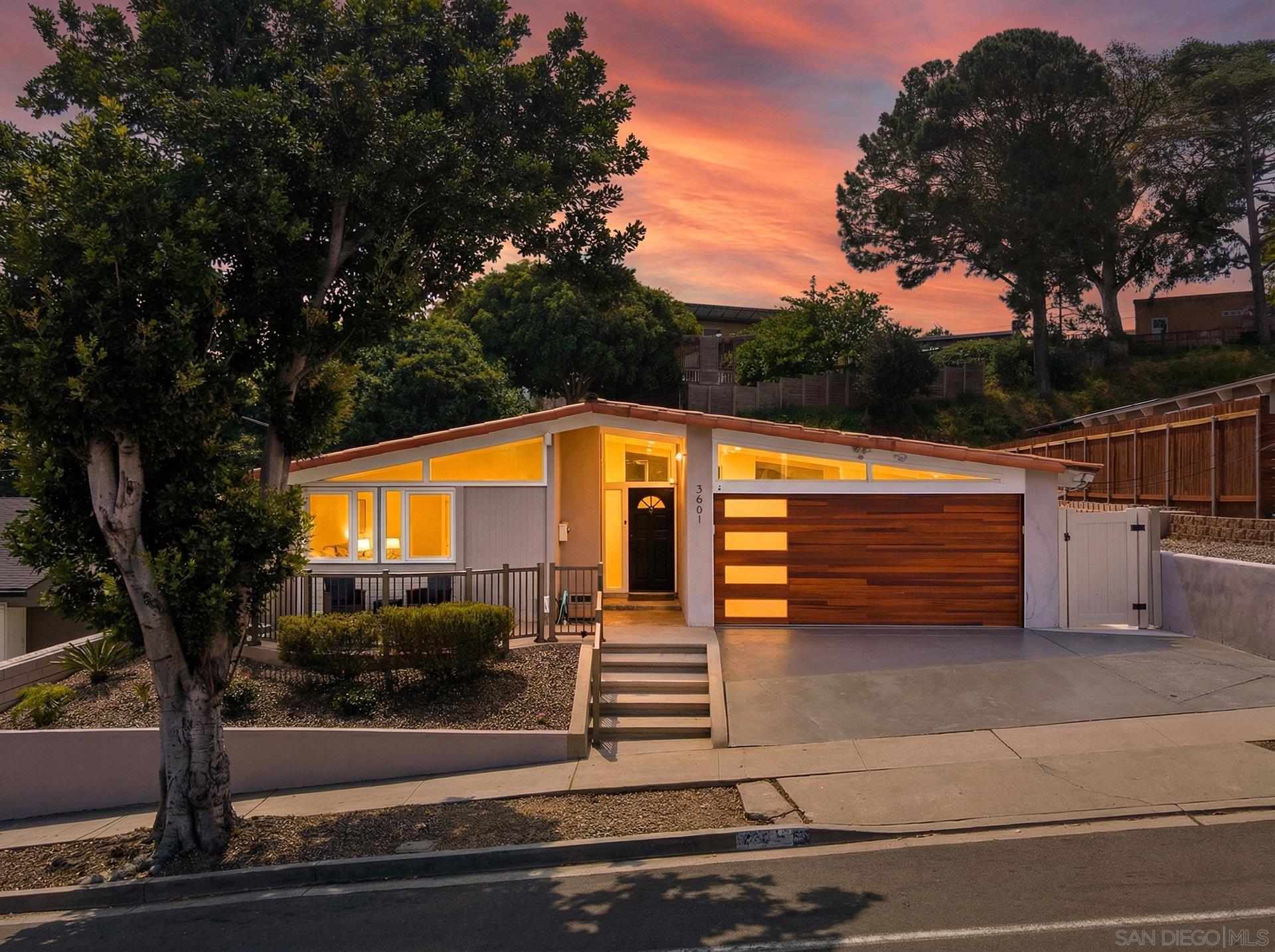 Detail Gallery Image 69 of 71 For 3661  Leland St, San Diego,  CA 92106 - 4 Beds | 2 Baths