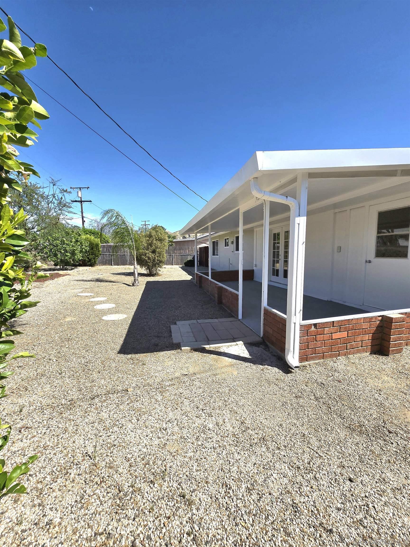 Detail Gallery Image 26 of 30 For 27102  Capilano, Sun City,  CA 92586 - 2 Beds | 1 Baths