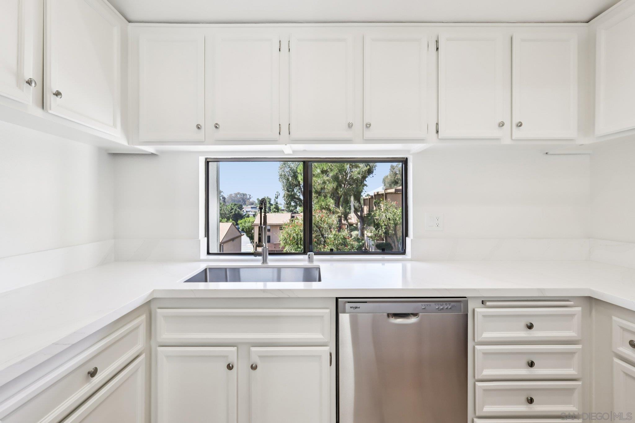 Detail Gallery Image 12 of 48 For 6184  Agee St  #186,  San Diego,  CA 92122 - 2 Beds | 1 Baths
