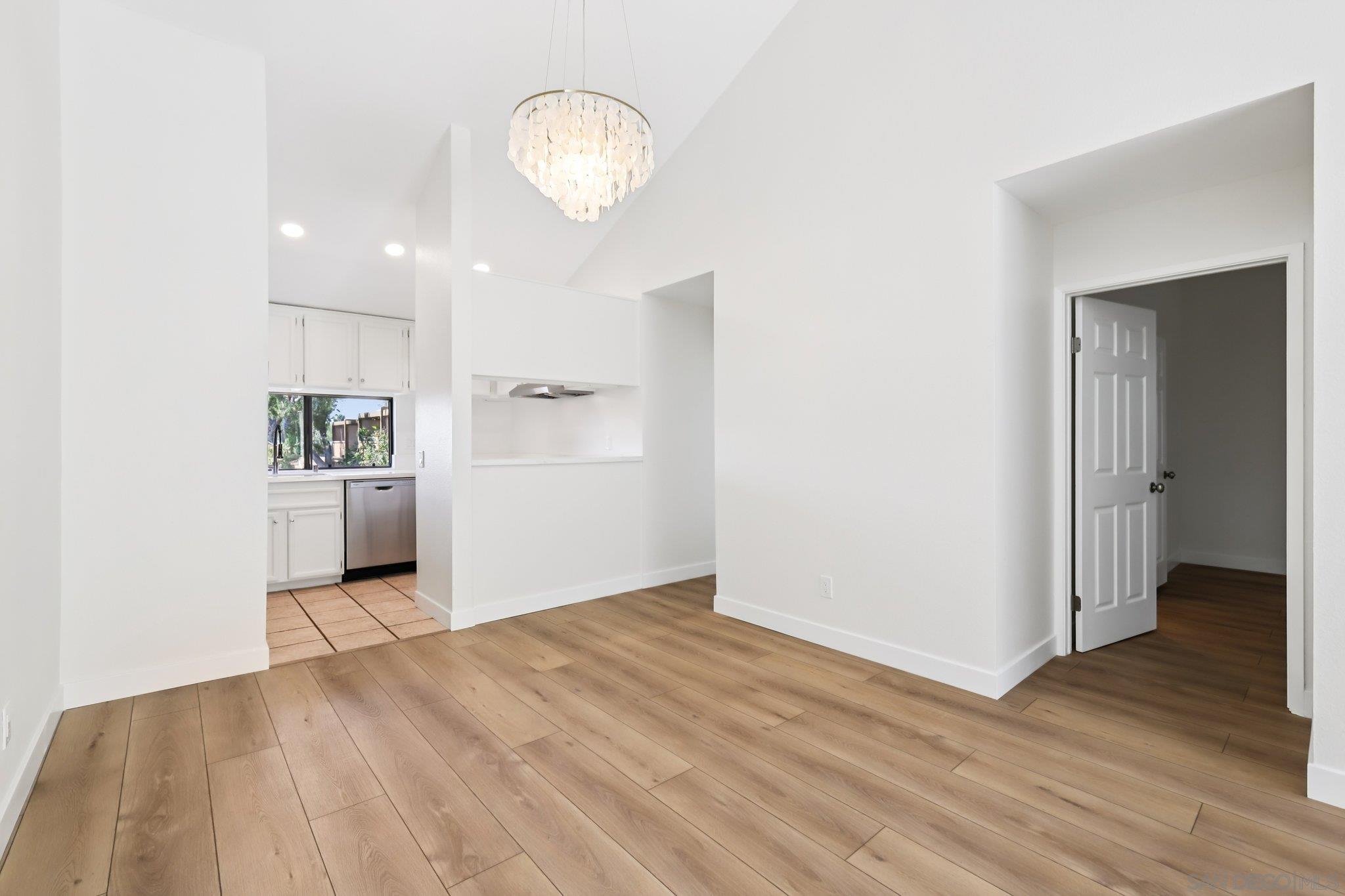 Detail Gallery Image 18 of 48 For 6184  Agee St  #186,  San Diego,  CA 92122 - 2 Beds | 1 Baths