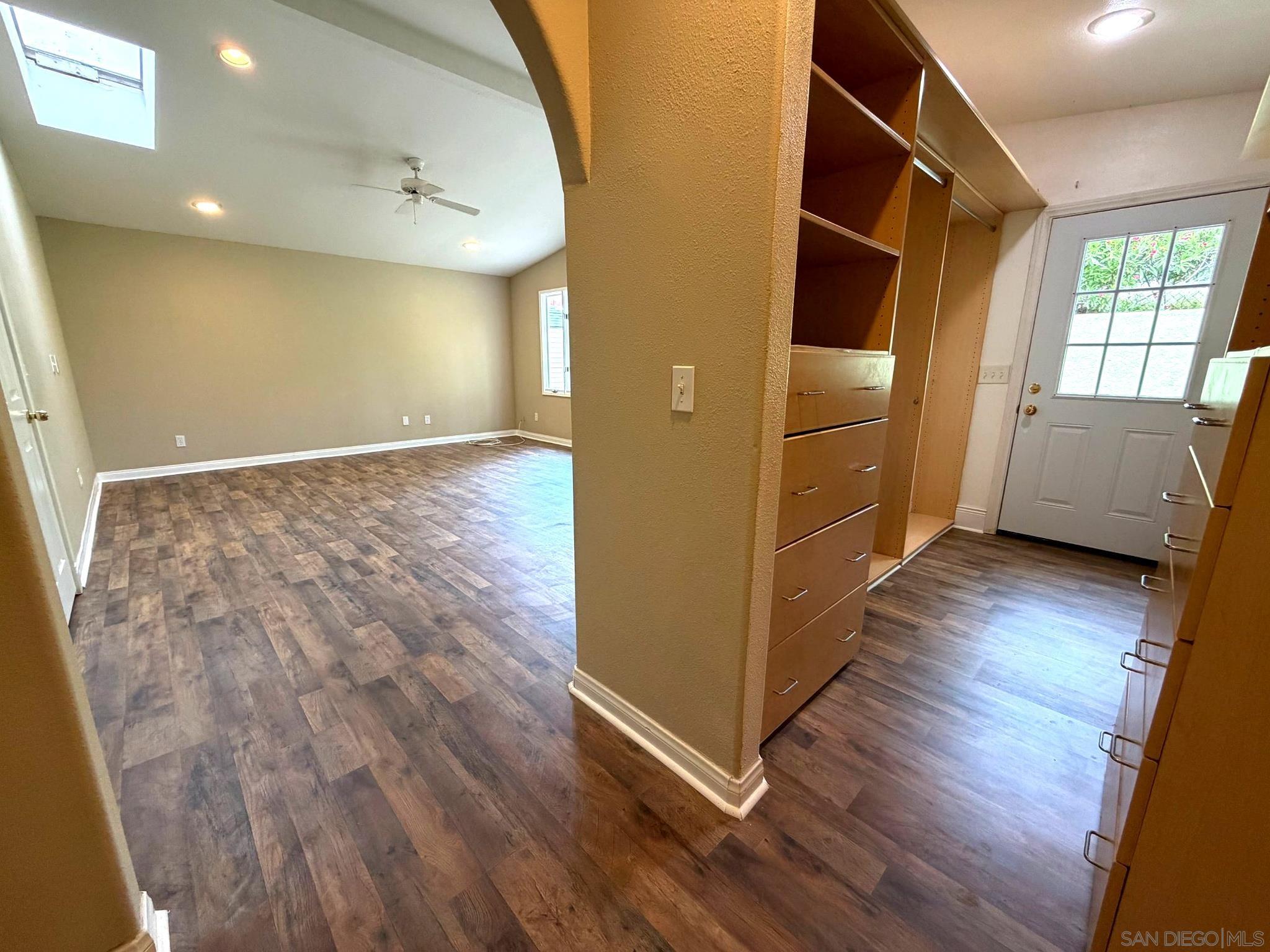 Detail Gallery Image 20 of 32 For 469  Lado De Loma Dr., Vista,  CA 92083 - 4 Beds | 2 Baths