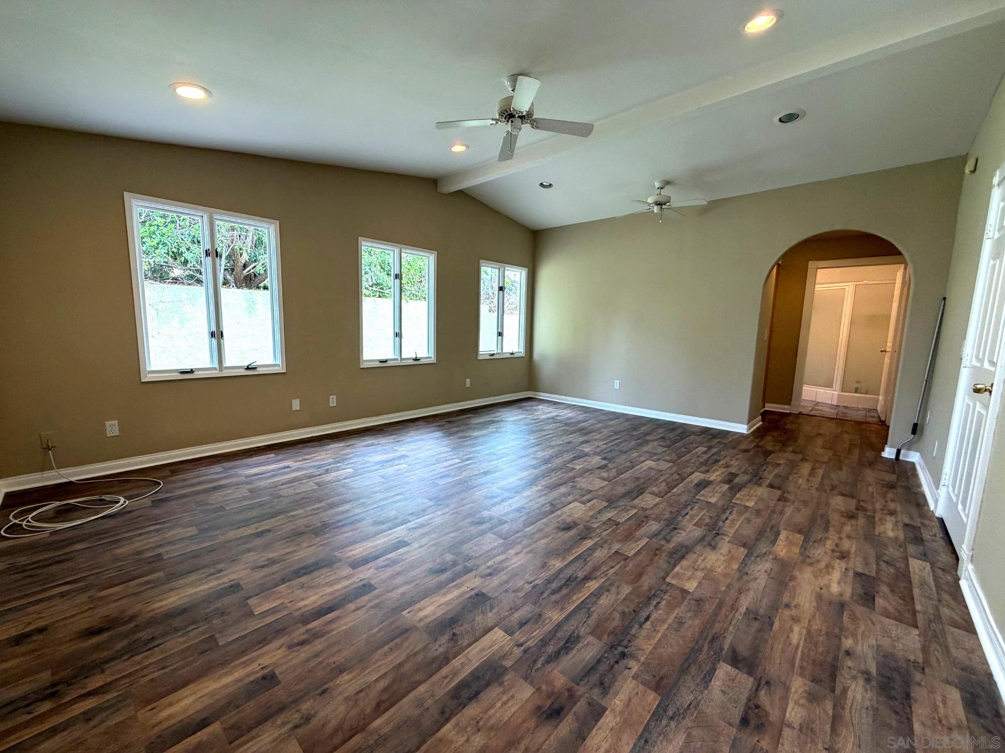 Detail Gallery Image 23 of 32 For 469  Lado De Loma Dr., Vista,  CA 92083 - 4 Beds | 2 Baths