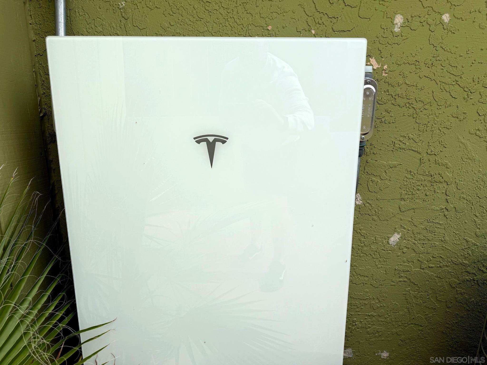 Detail Gallery Image 9 of 32 For 469  Lado De Loma Dr., Vista,  CA 92083 - 4 Beds | 2 Baths