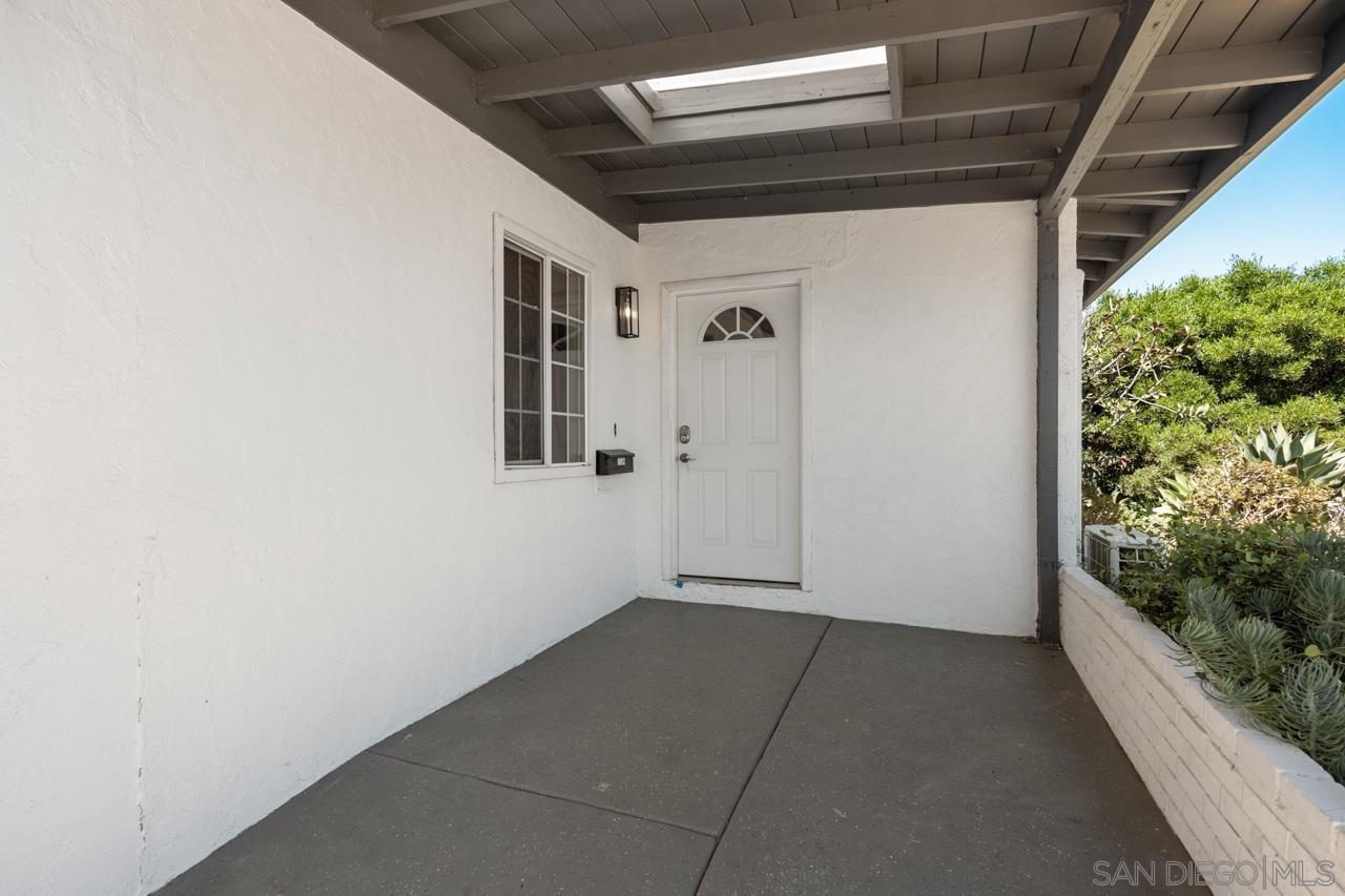 Detail Gallery Image 4 of 75 For 1134-1138  Atwater, San Diego,  CA 92154 - – Beds | – Baths