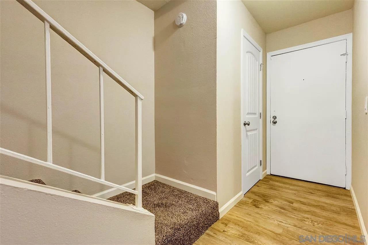 Detail Gallery Image 2 of 21 For 4331  53rd St  #5,  San Diego,  CA 92115 - 2 Beds | 1/1 Baths