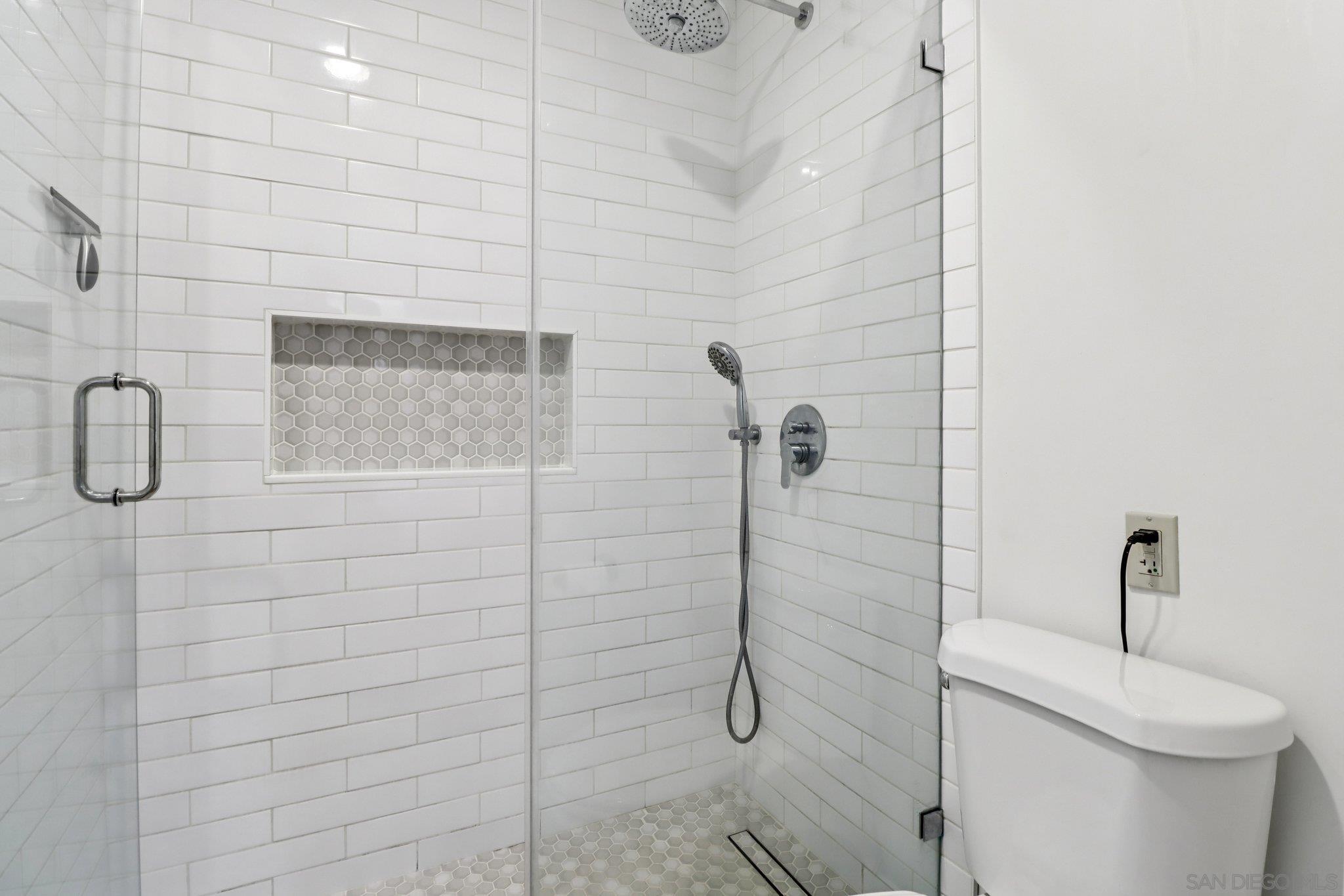 Detail Gallery Image 19 of 42 For 1775  Diamond  #1-136,  San Diego,  CA 92109 - 1 Beds | 1 Baths