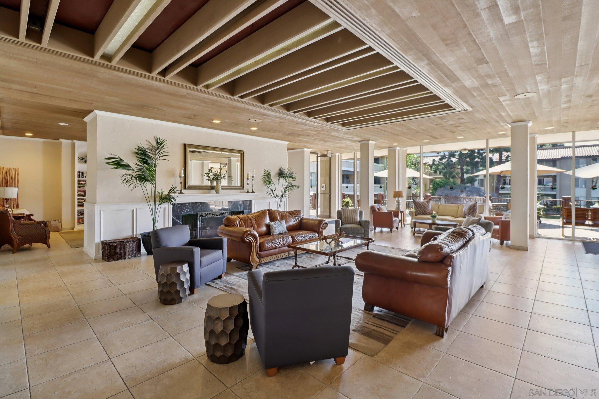 Detail Gallery Image 22 of 42 For 1775  Diamond  #1-136,  San Diego,  CA 92109 - 1 Beds | 1 Baths