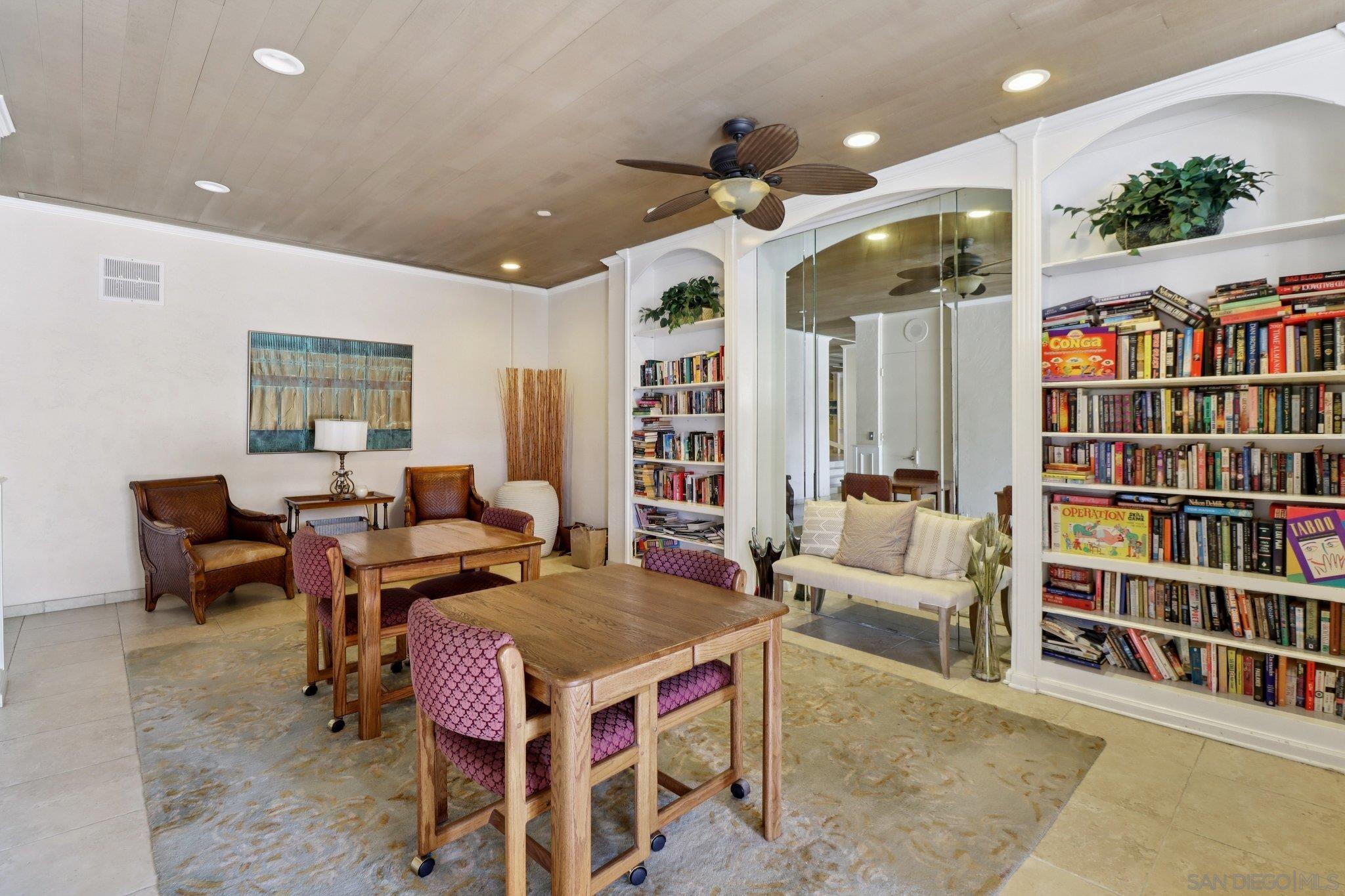 Detail Gallery Image 25 of 42 For 1775  Diamond  #1-136,  San Diego,  CA 92109 - 1 Beds | 1 Baths