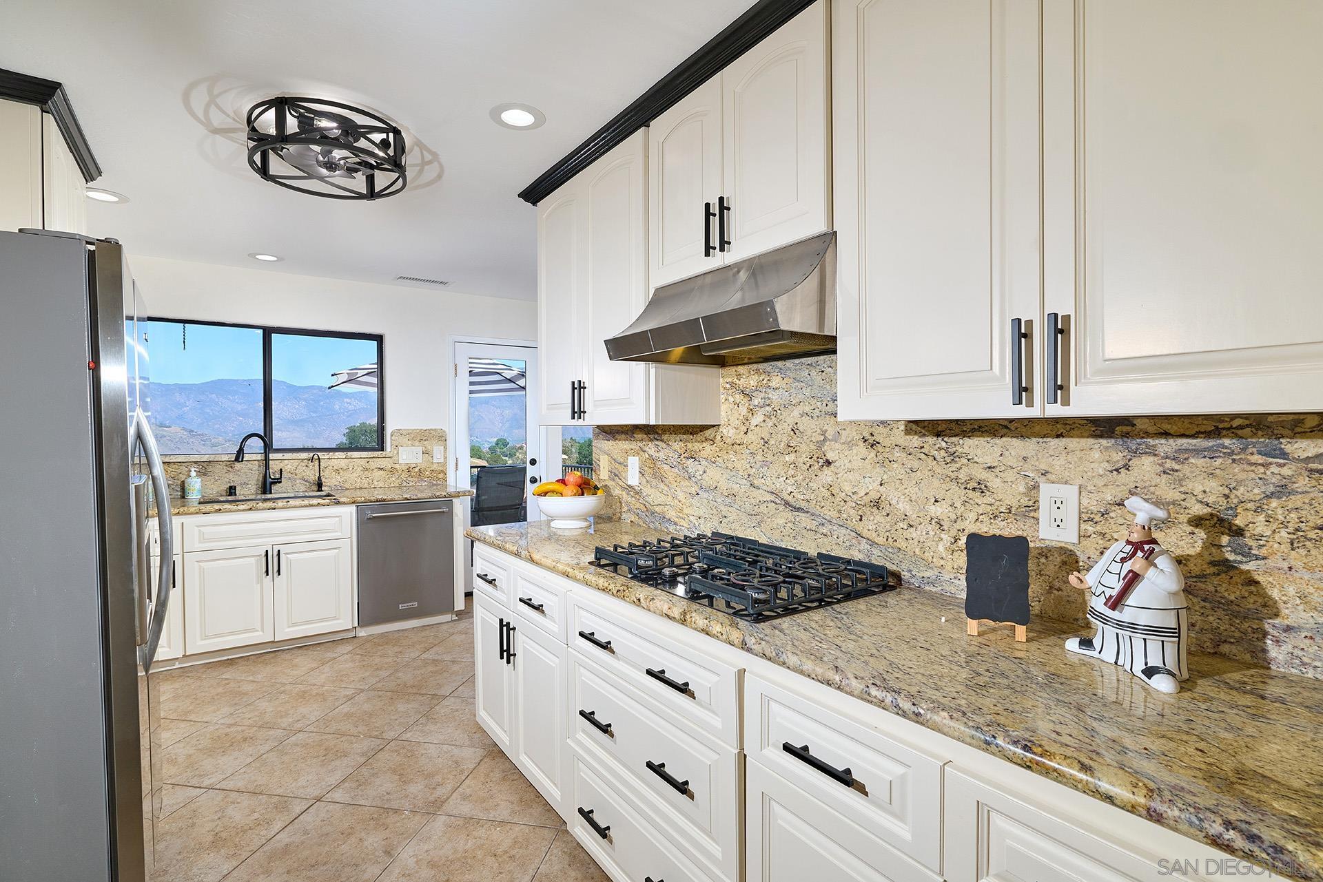Detail Gallery Image 15 of 44 For 13588  Mcnally, Valley Center,  CA 92082 - 3 Beds | 2 Baths
