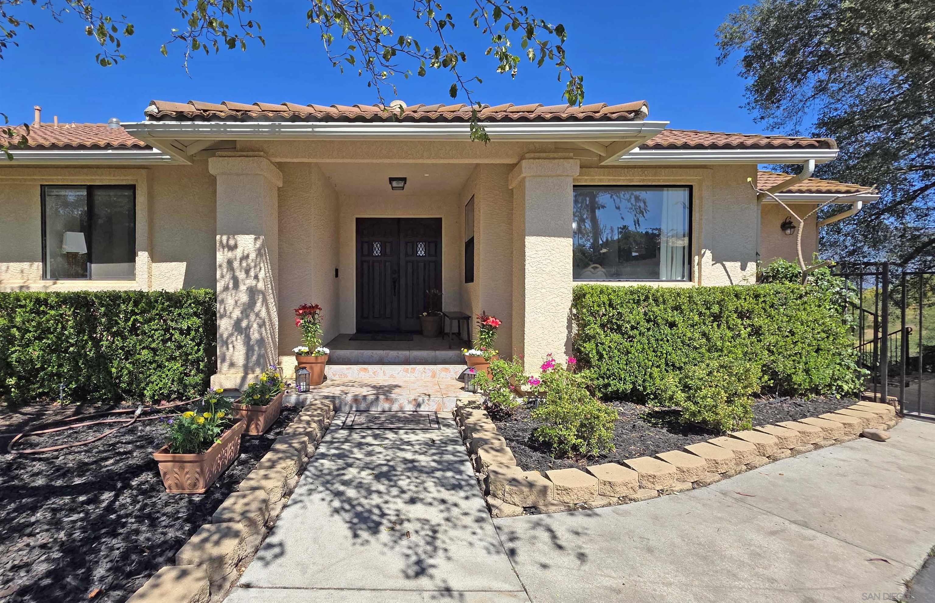 Detail Gallery Image 3 of 44 For 13588  Mcnally, Valley Center,  CA 92082 - 3 Beds | 2 Baths