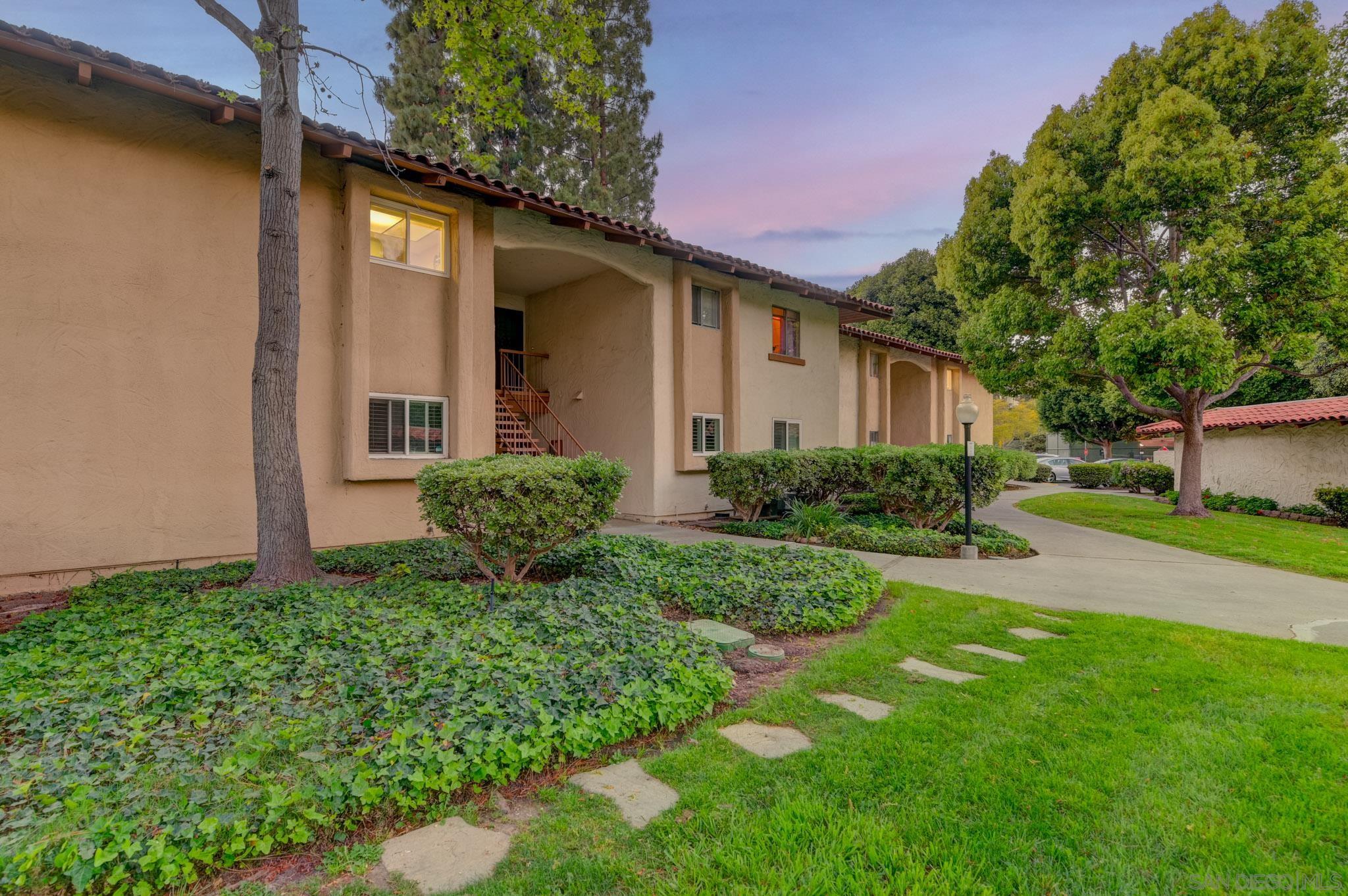 Detail Gallery Image 22 of 28 For 6029  Rancho Mission  #201,  San Diego,  CA 92108 - 2 Beds | 2 Baths