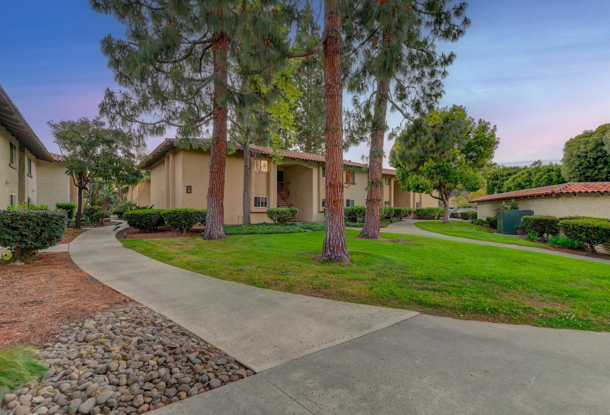 Detail Gallery Image 23 of 28 For 6029  Rancho Mission  #201,  San Diego,  CA 92108 - 2 Beds | 2 Baths