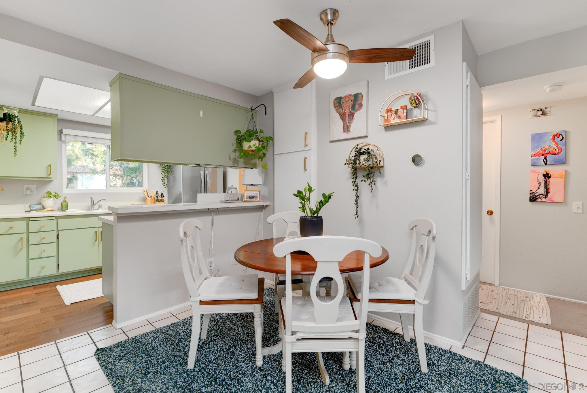 Detail Gallery Image 9 of 28 For 6029  Rancho Mission  #201,  San Diego,  CA 92108 - 2 Beds | 2 Baths