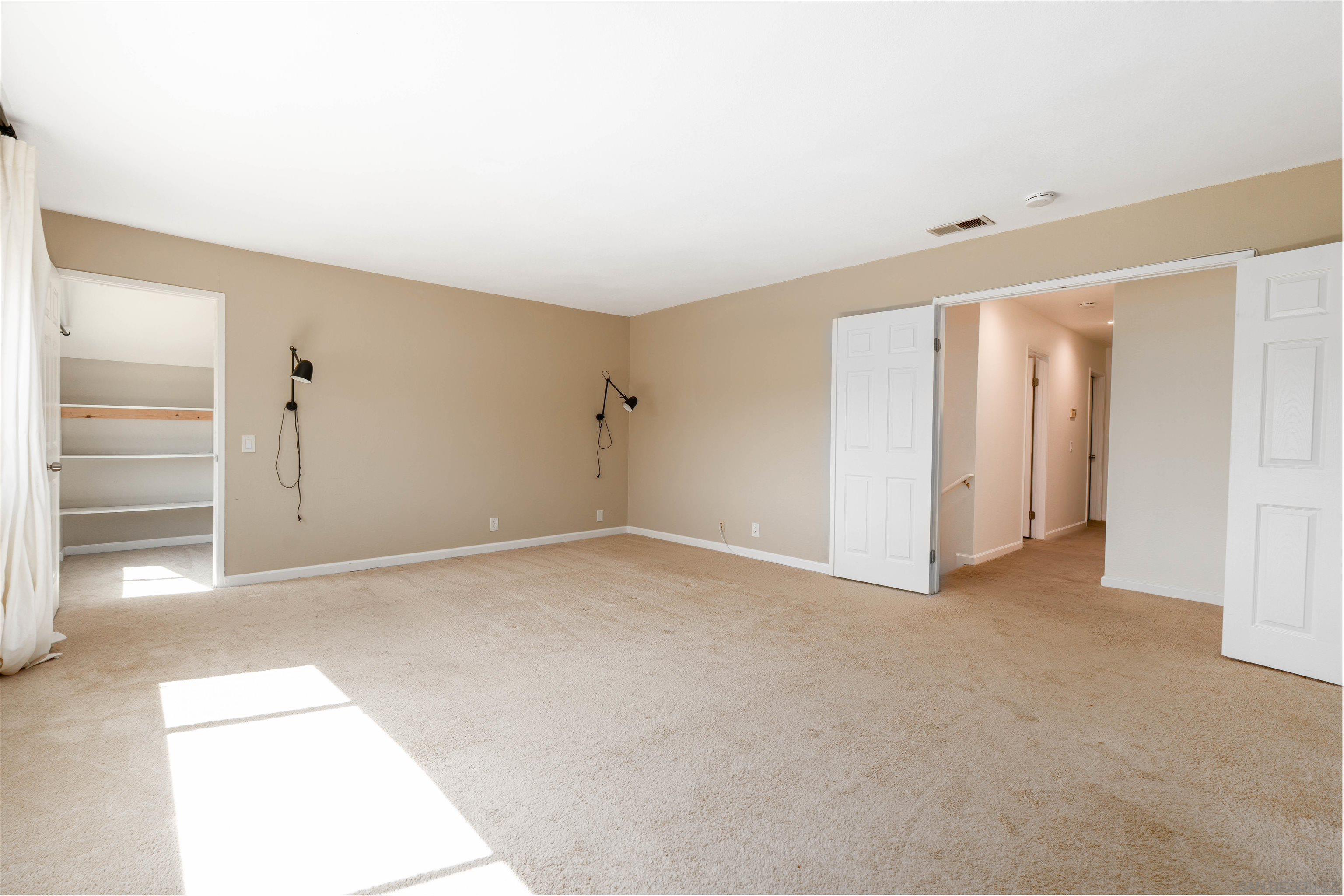 Detail Gallery Image 17 of 33 For 5837  Jeffries Ranch, Oceanside,  CA 92057 - 4 Beds | 2/1 Baths