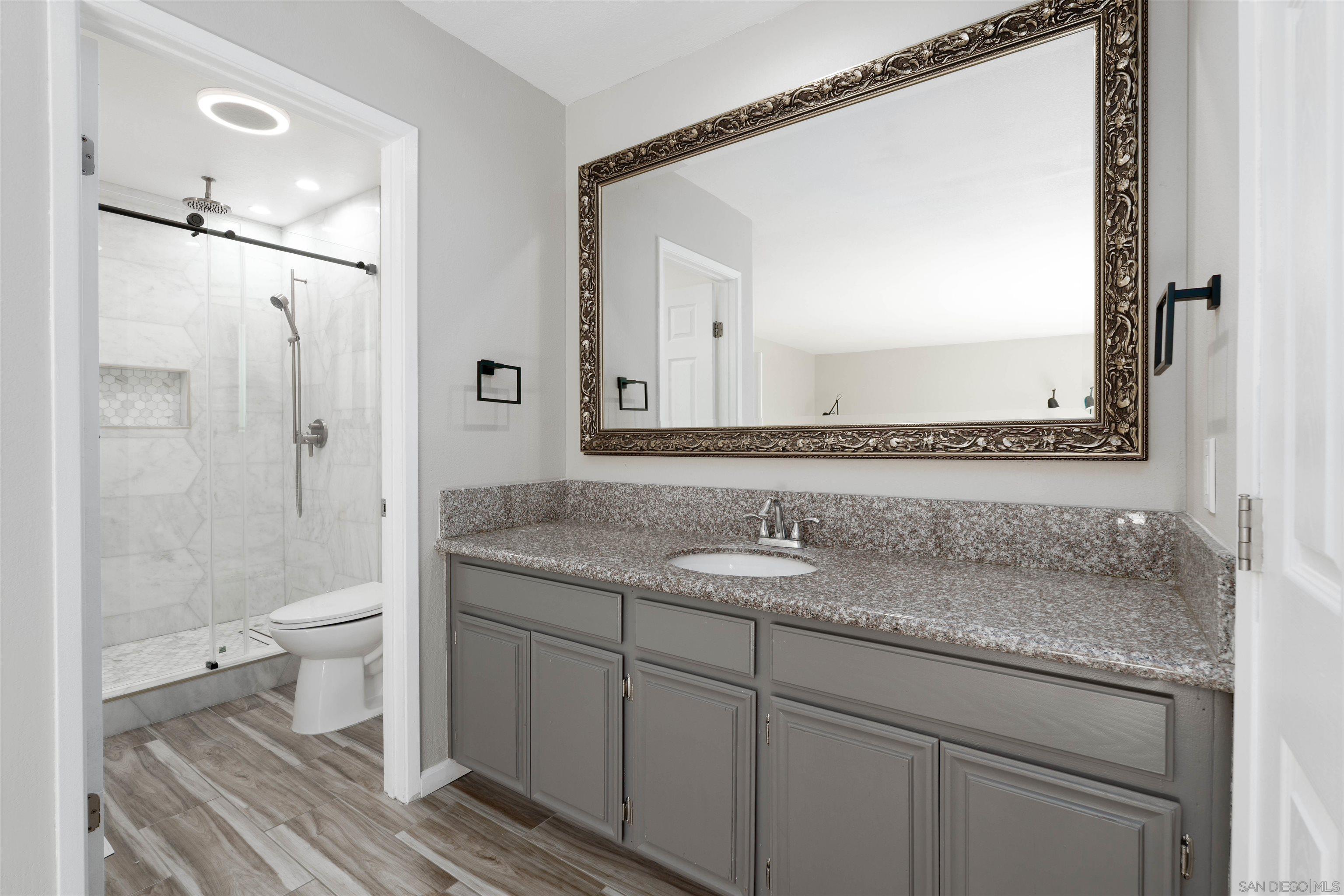 Detail Gallery Image 17 of 31 For 5837  Jeffries Ranch, Oceanside,  CA 92057 - 4 Beds | 2/1 Baths