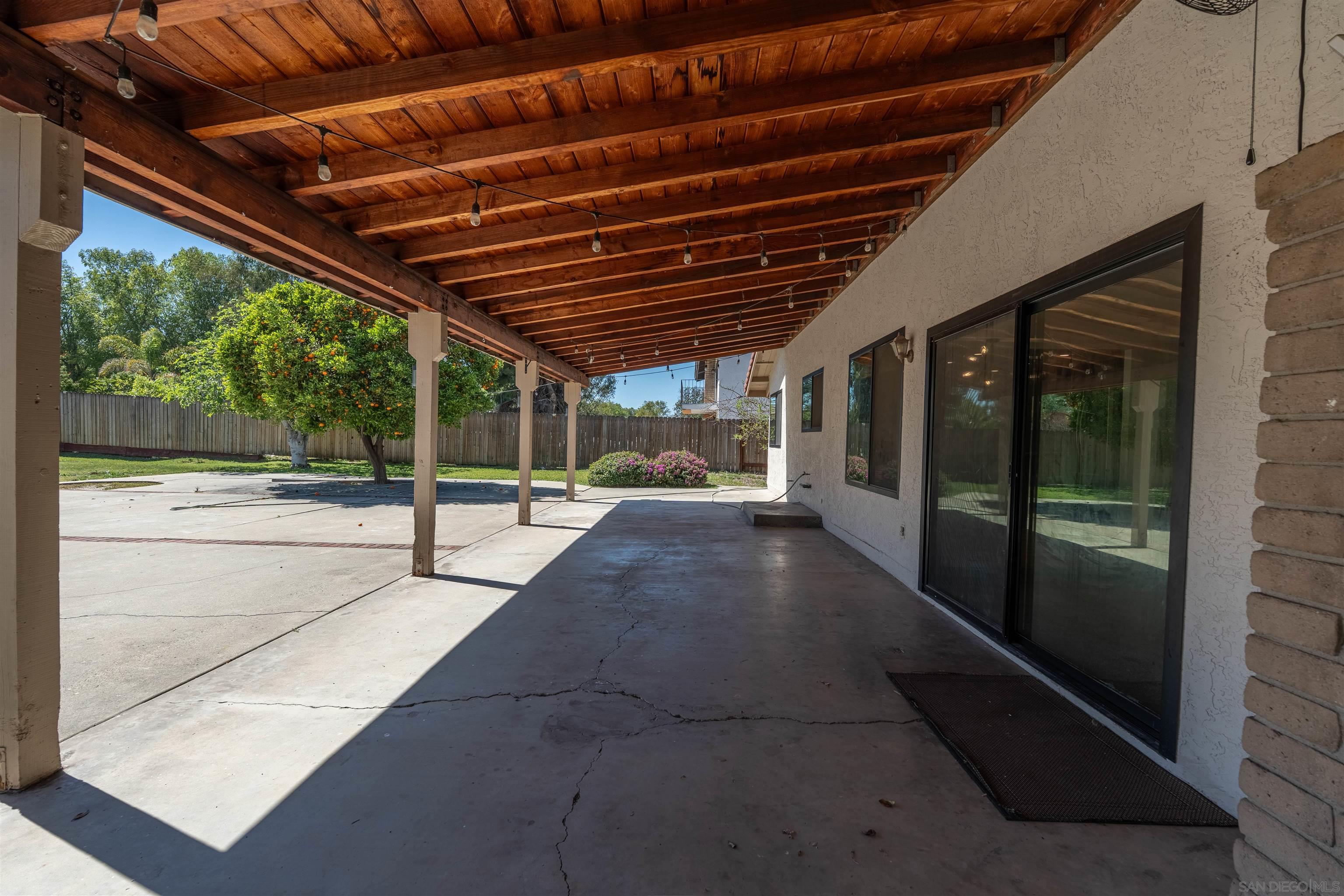 Detail Gallery Image 27 of 33 For 5837  Jeffries Ranch, Oceanside,  CA 92057 - 4 Beds | 2/1 Baths