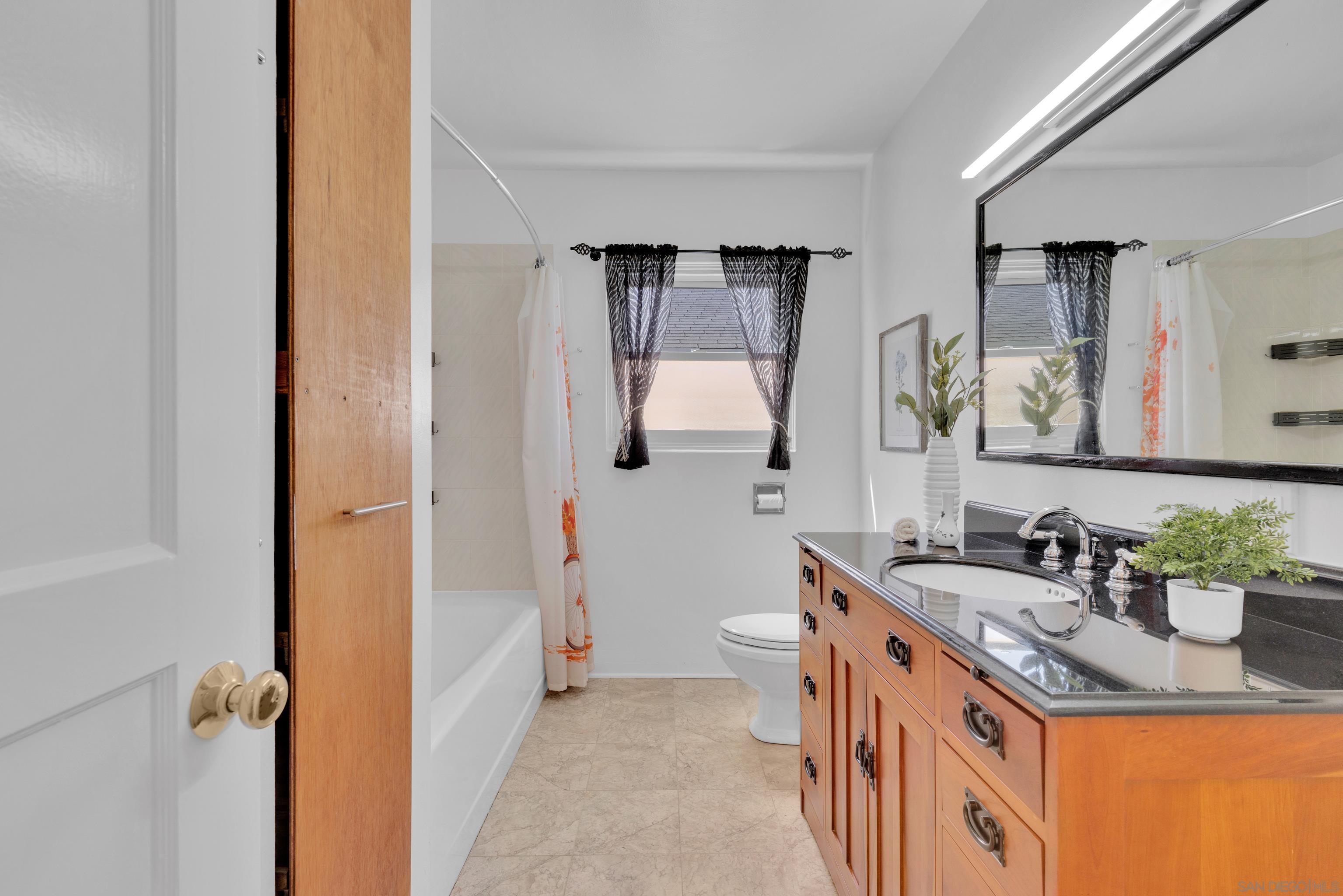 Detail Gallery Image 38 of 62 For 5445  Adams Avenue, San Diego,  CA 92115 - 3 Beds | 1/1 Baths