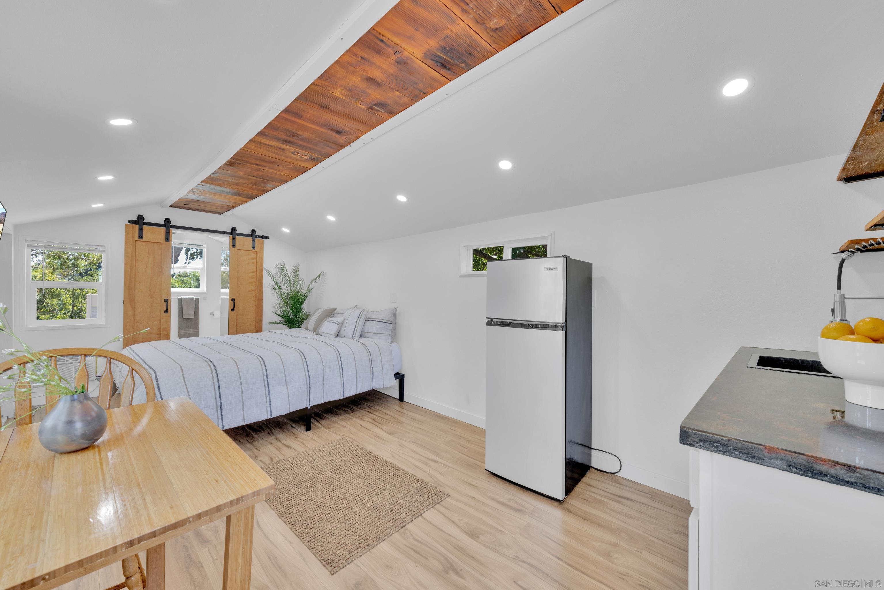 Detail Gallery Image 48 of 62 For 5445  Adams Avenue, San Diego,  CA 92115 - 3 Beds | 1/1 Baths