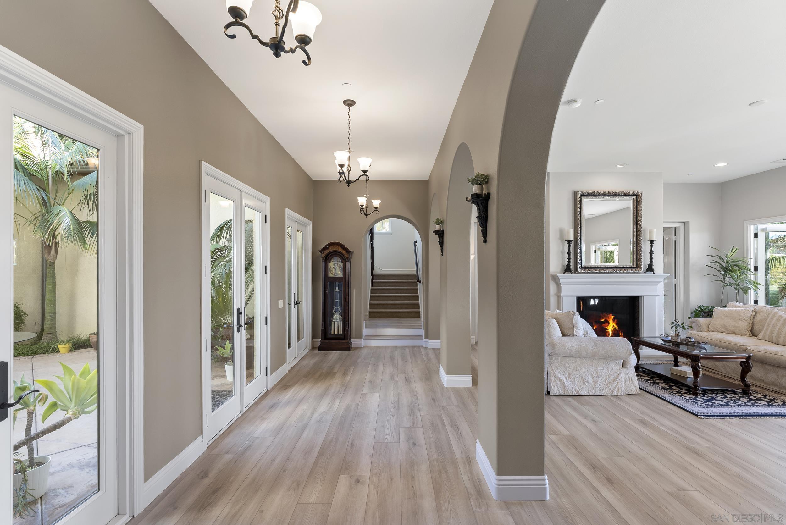 Detail Gallery Image 19 of 60 For 2105  Timneh Court, Oceanside,  CA 92057 - 4 Beds | 4/1 Baths