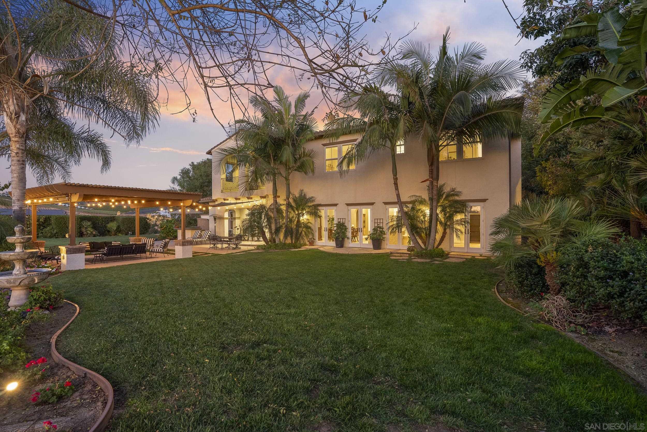 Detail Gallery Image 3 of 60 For 2105  Timneh Court, Oceanside,  CA 92057 - 4 Beds | 4/1 Baths