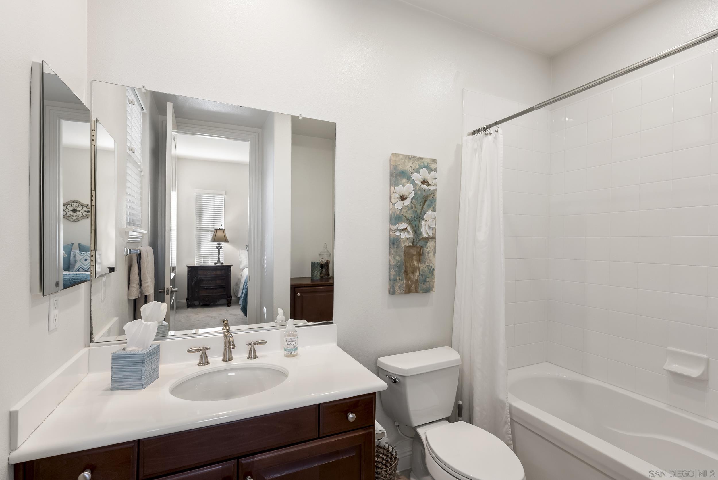 Detail Gallery Image 34 of 60 For 2105  Timneh Court, Oceanside,  CA 92057 - 4 Beds | 4/1 Baths