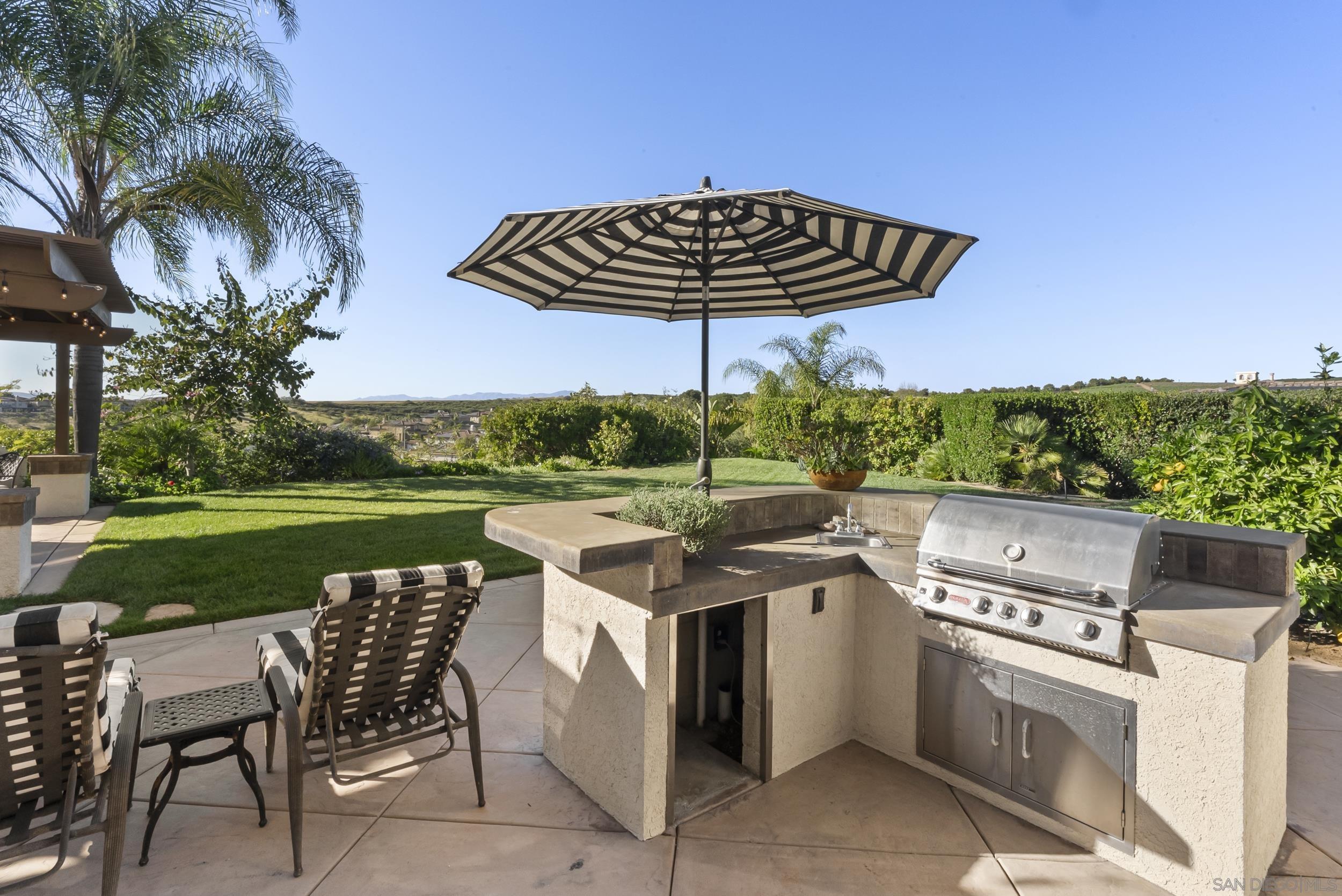 Detail Gallery Image 39 of 60 For 2105  Timneh Court, Oceanside,  CA 92057 - 4 Beds | 4/1 Baths