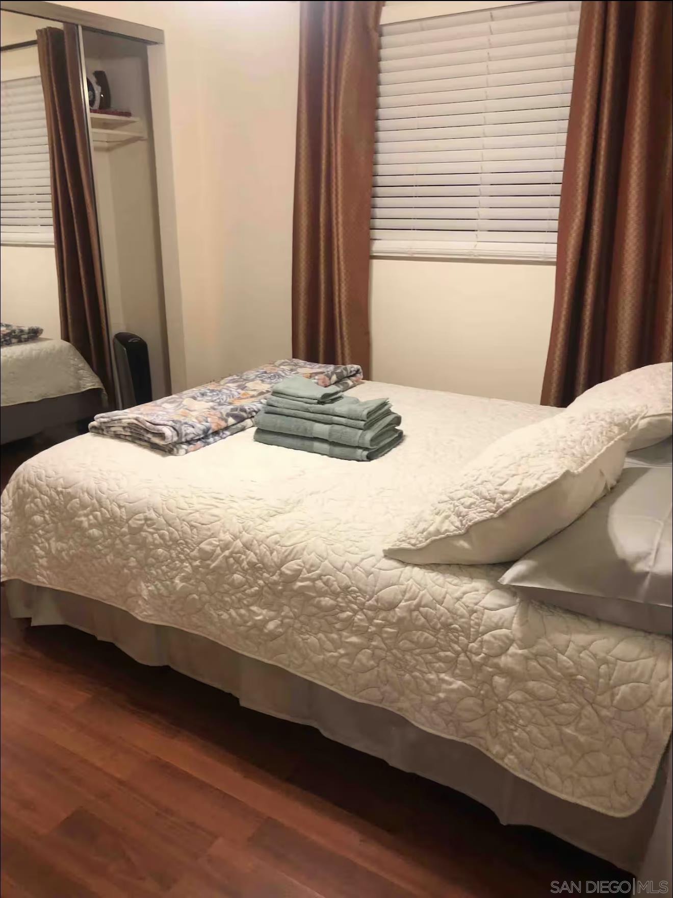 Detail Gallery Image 13 of 43 For 9938  Buena Vista Dr  #3,  Spring Valley,  CA 91977 - 2 Beds | 2 Baths