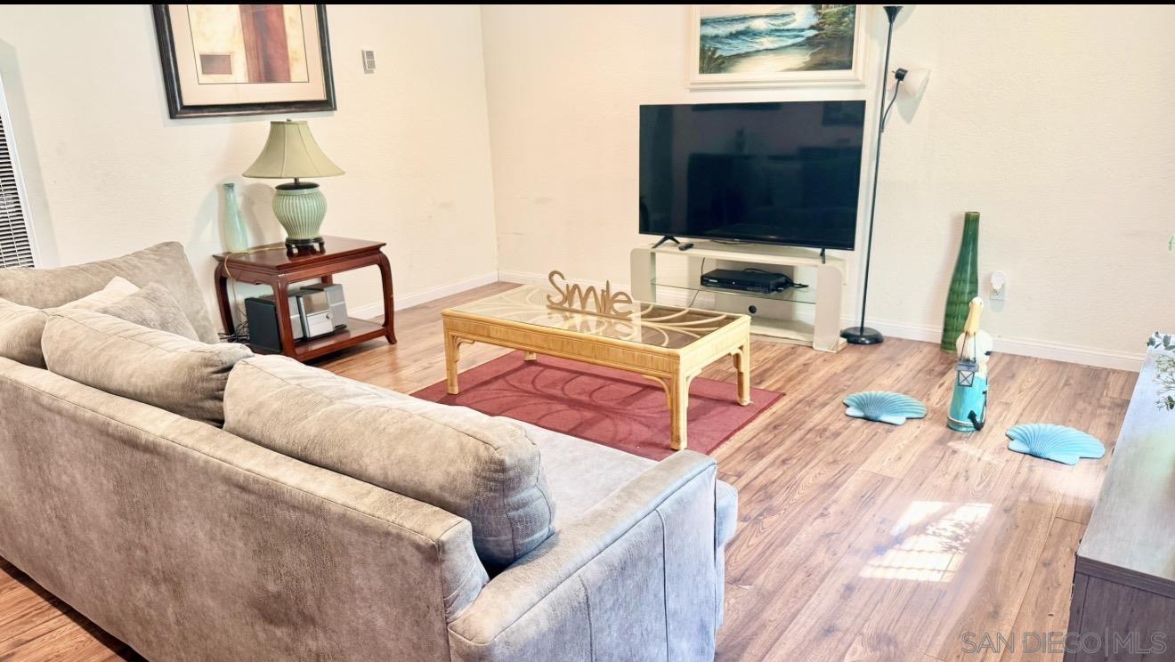 Detail Gallery Image 20 of 43 For 9938  Buena Vista Dr  #3,  Spring Valley,  CA 91977 - 2 Beds | 2 Baths