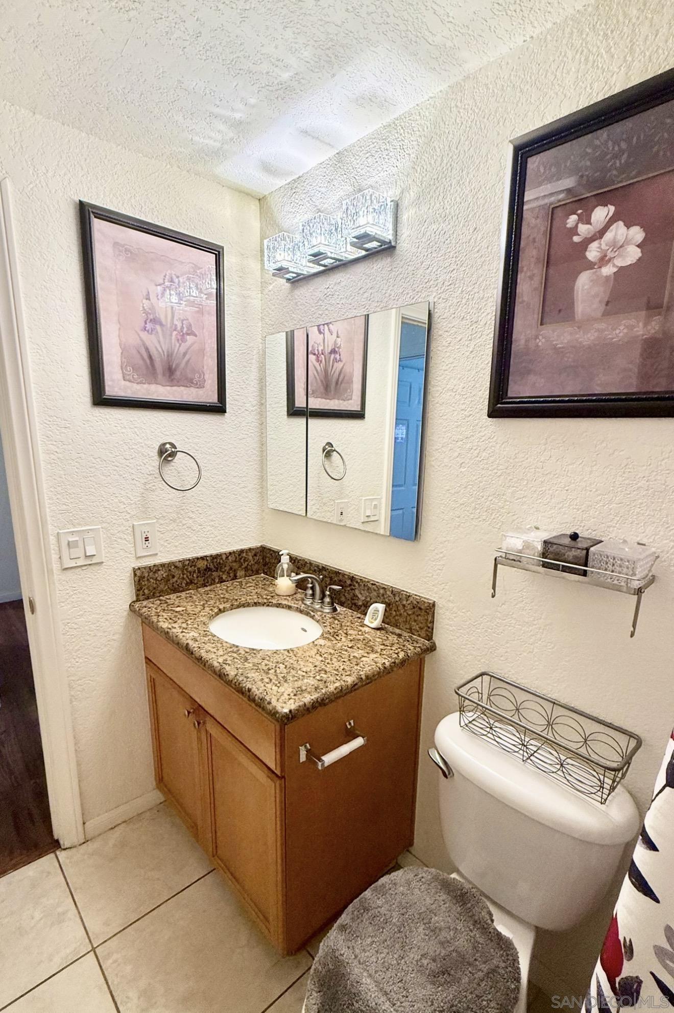 Detail Gallery Image 33 of 43 For 9938  Buena Vista Dr  #3,  Spring Valley,  CA 91977 - 2 Beds | 2 Baths