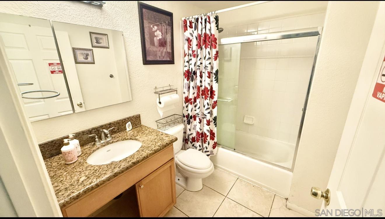 Detail Gallery Image 36 of 43 For 9938  Buena Vista Dr  #3,  Spring Valley,  CA 91977 - 2 Beds | 2 Baths