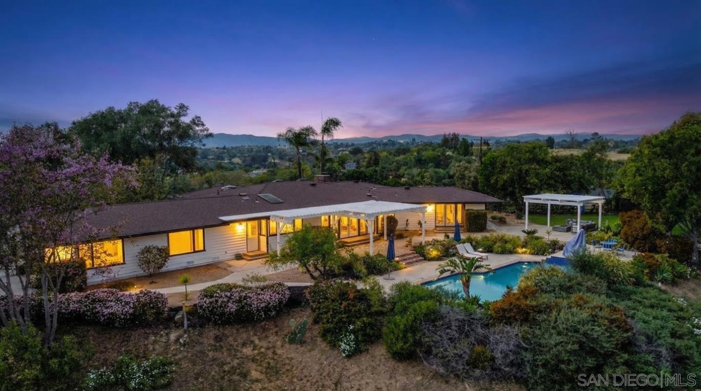 Front Image Thumbnail for SD260006900