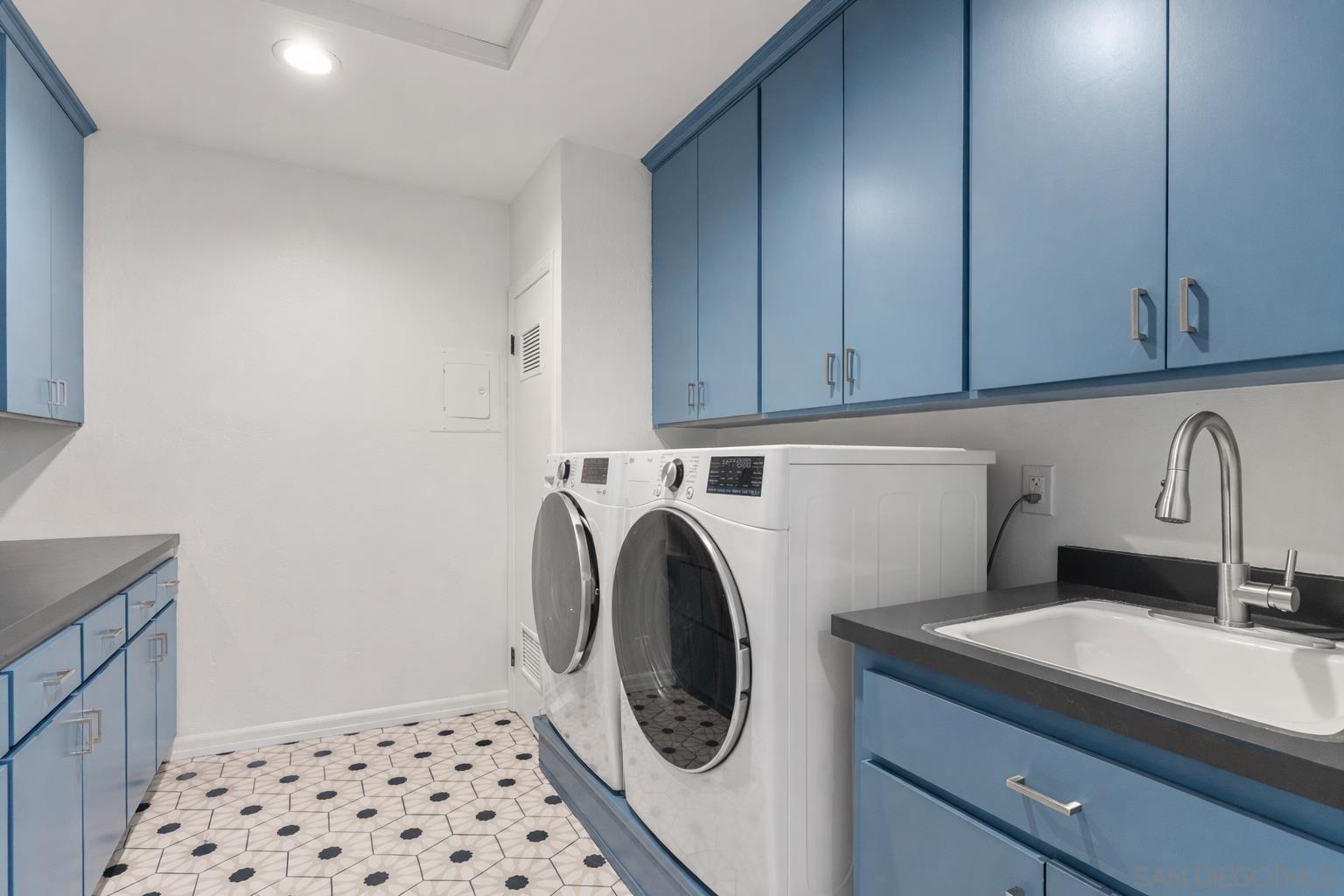 Detail Gallery Image 29 of 67 For 1097  Camino Alisos, Fallbrook,  CA 92028 - 6 Beds | 5 Baths