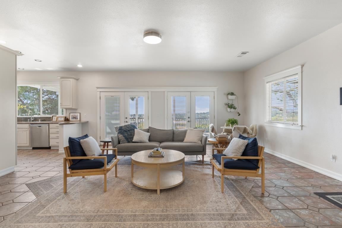 Detail Gallery Image 35 of 67 For 1097  Camino Alisos, Fallbrook,  CA 92028 - 6 Beds | 5 Baths