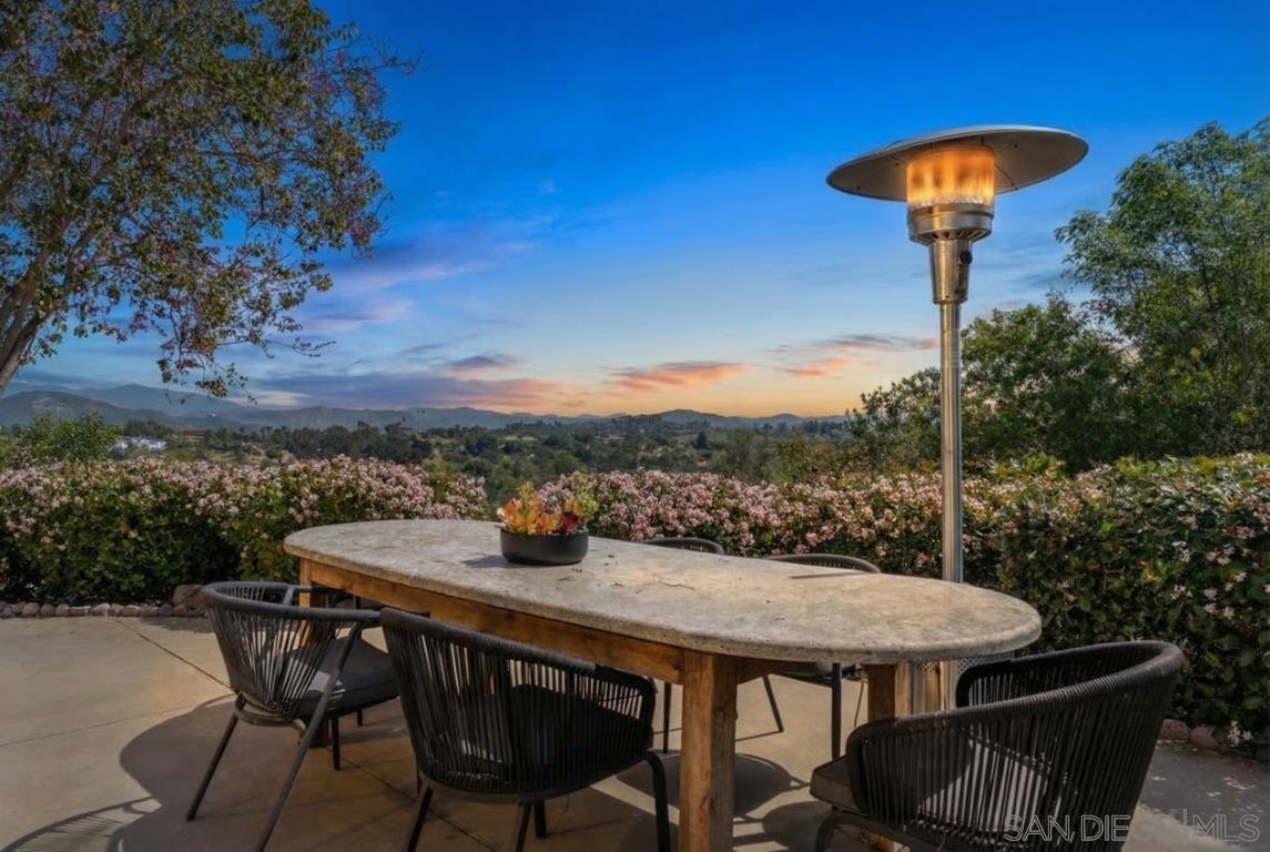 Detail Gallery Image 40 of 67 For 1097  Camino Alisos, Fallbrook,  CA 92028 - 6 Beds | 5 Baths