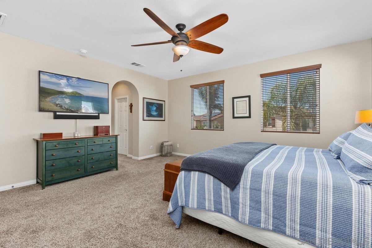 Detail Gallery Image 18 of 42 For 1311  Bellingham Dr, Oceanside,  CA 92057 - 4 Beds | 3/1 Baths