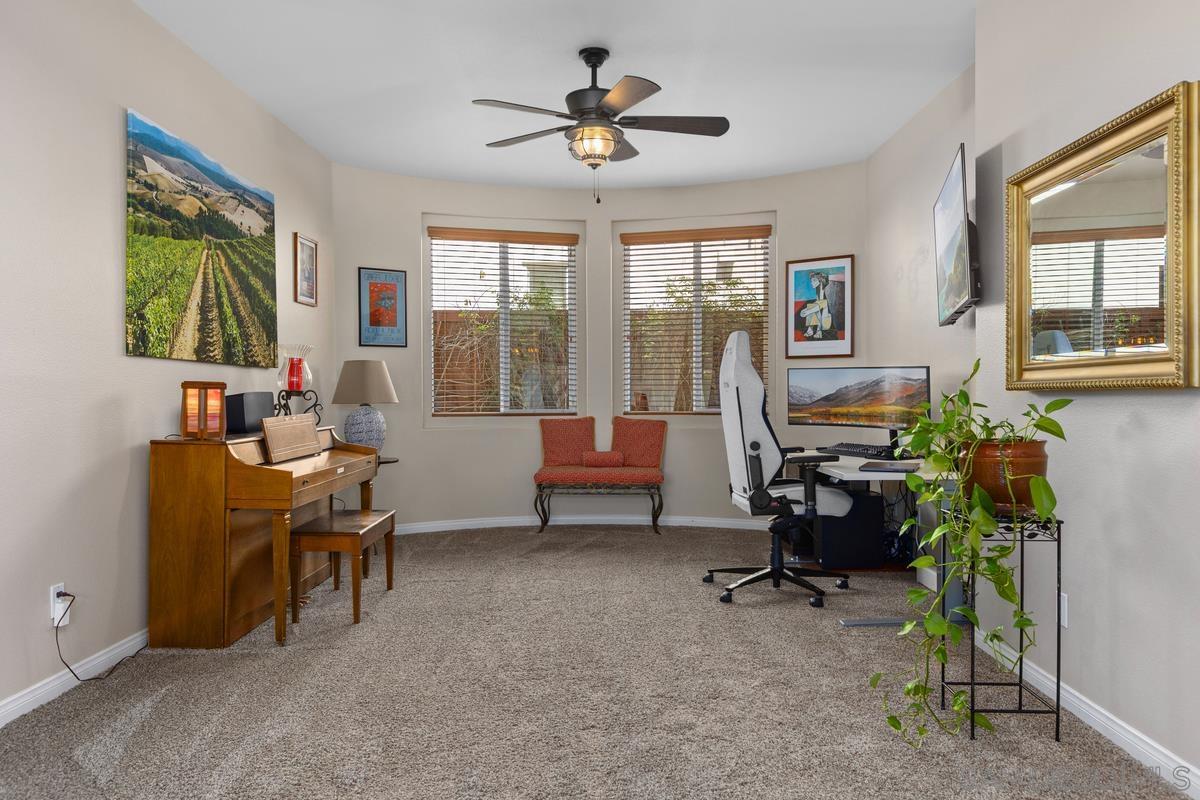 Detail Gallery Image 3 of 42 For 1311  Bellingham Dr, Oceanside,  CA 92057 - 4 Beds | 3/1 Baths