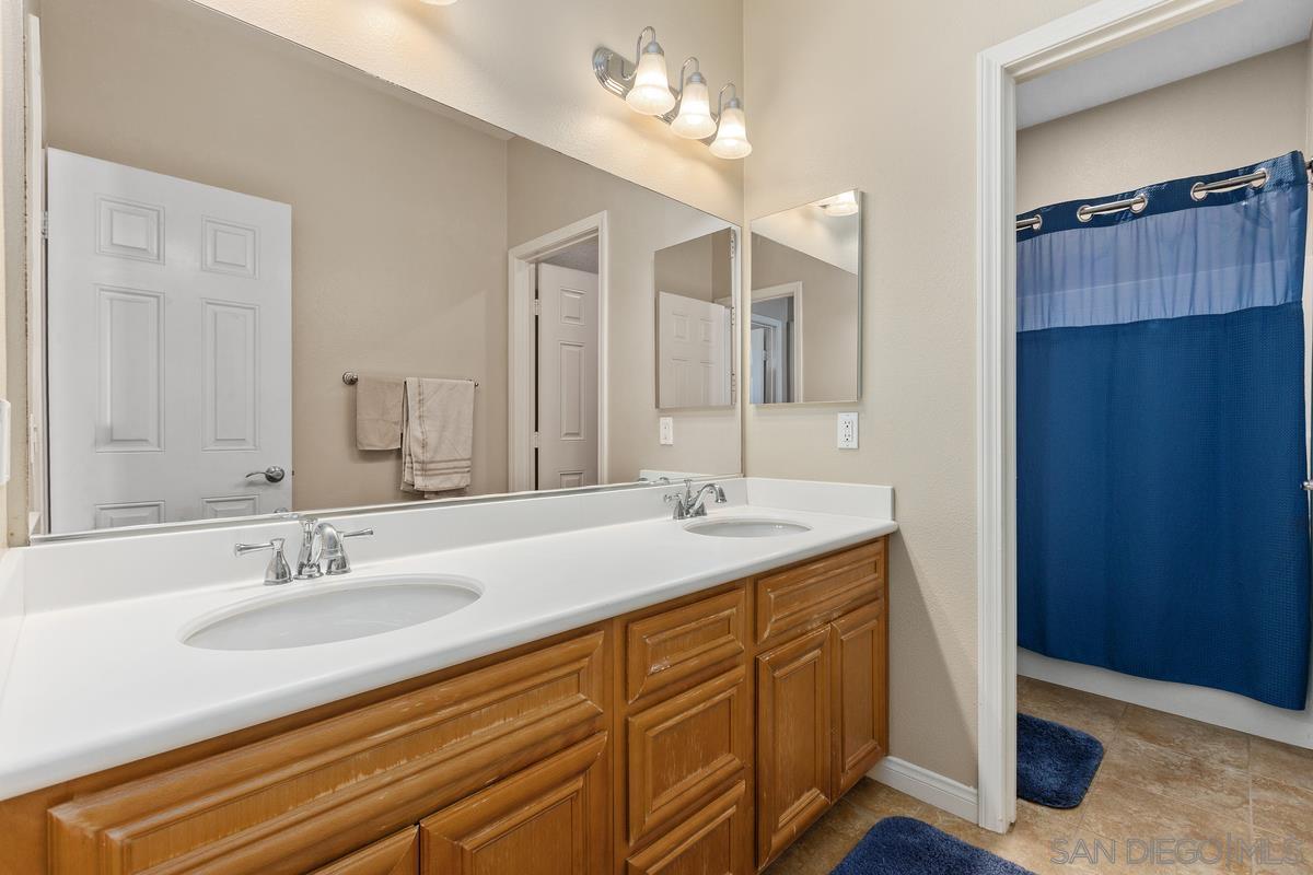 Detail Gallery Image 23 of 42 For 1311  Bellingham Dr, Oceanside,  CA 92057 - 4 Beds | 3/1 Baths