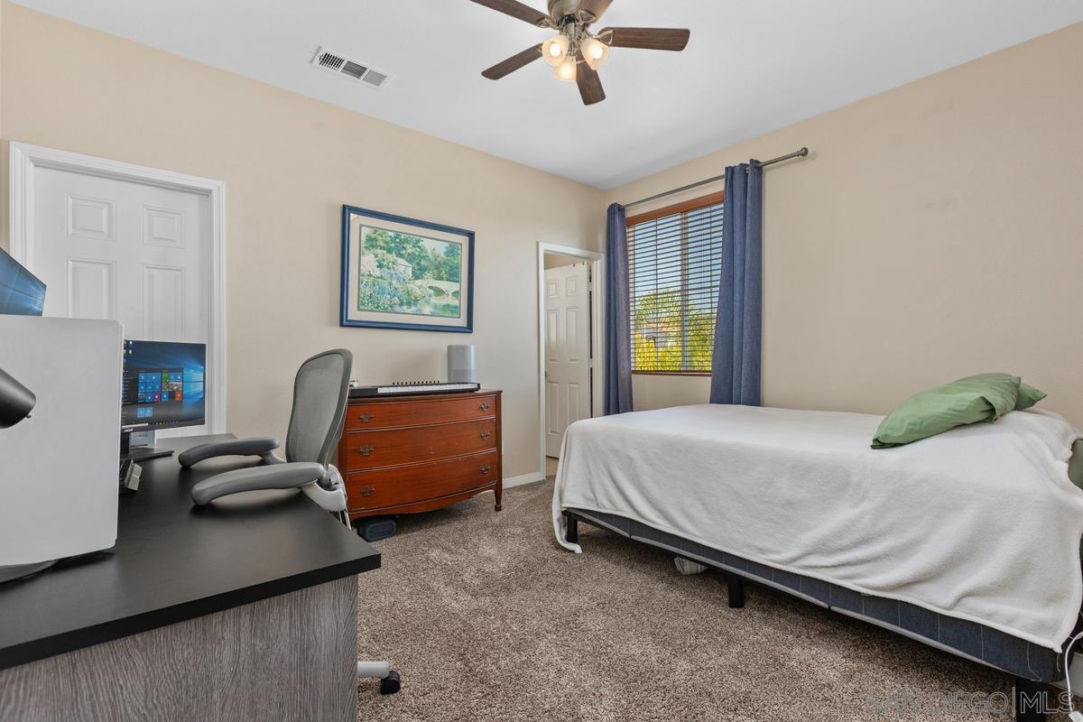 Detail Gallery Image 25 of 42 For 1311  Bellingham Dr, Oceanside,  CA 92057 - 4 Beds | 3/1 Baths