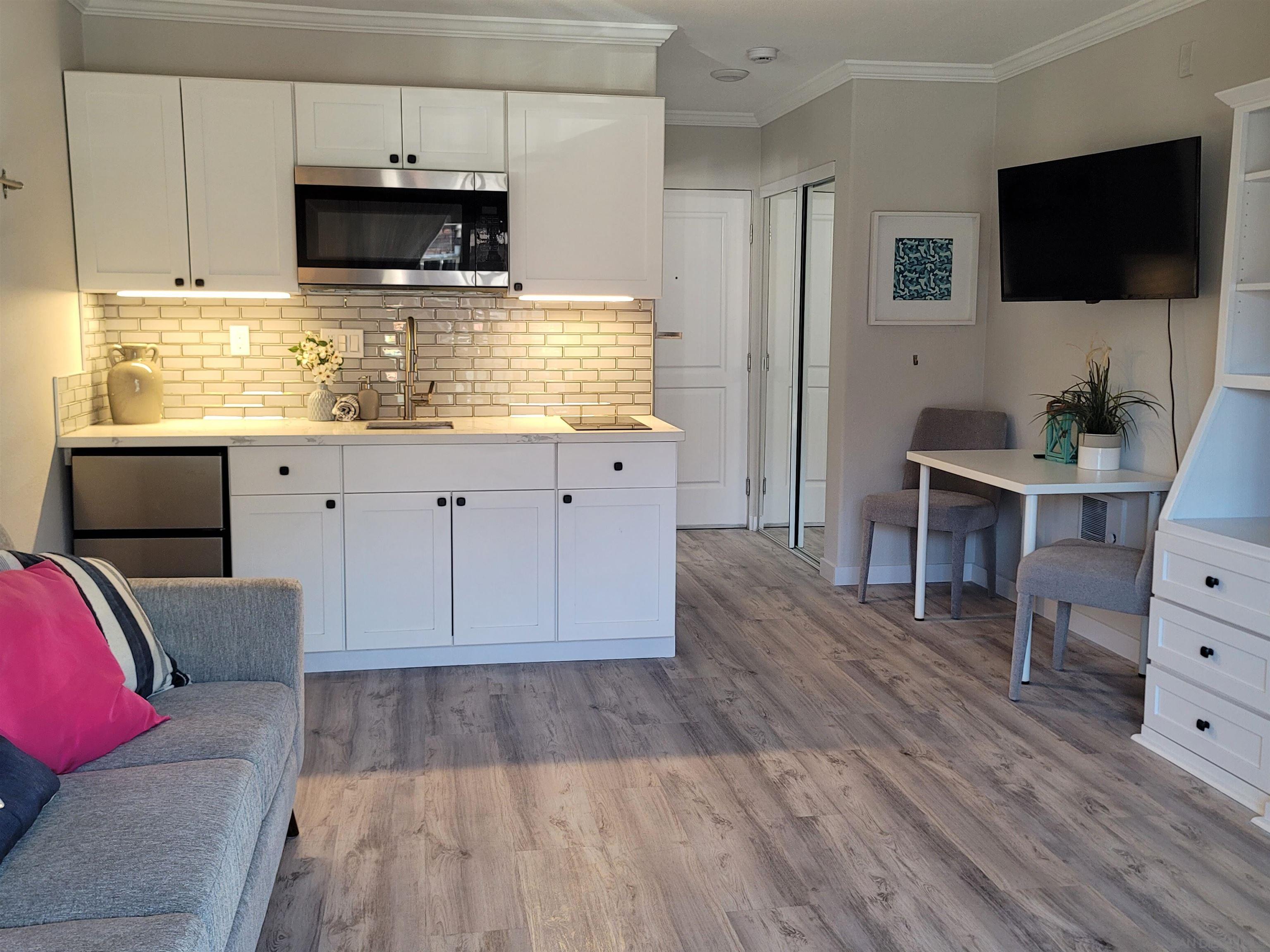 Detail Gallery Image 10 of 34 For 1021  Scott  128, San Diego,  CA 92106 - 0 Beds | 1 Baths